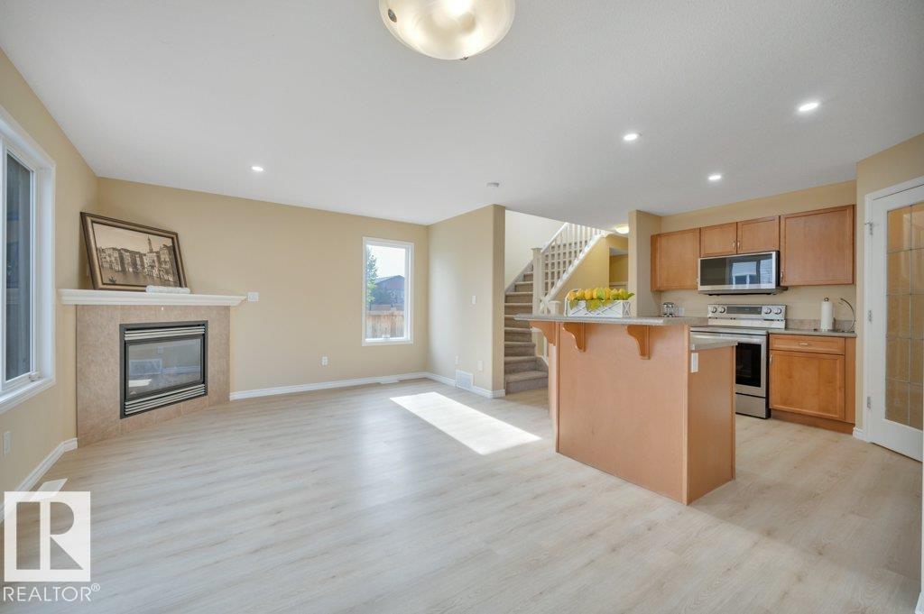 Photo 9 at 300 Graywood Mews, Graybriar, Stony Plain
