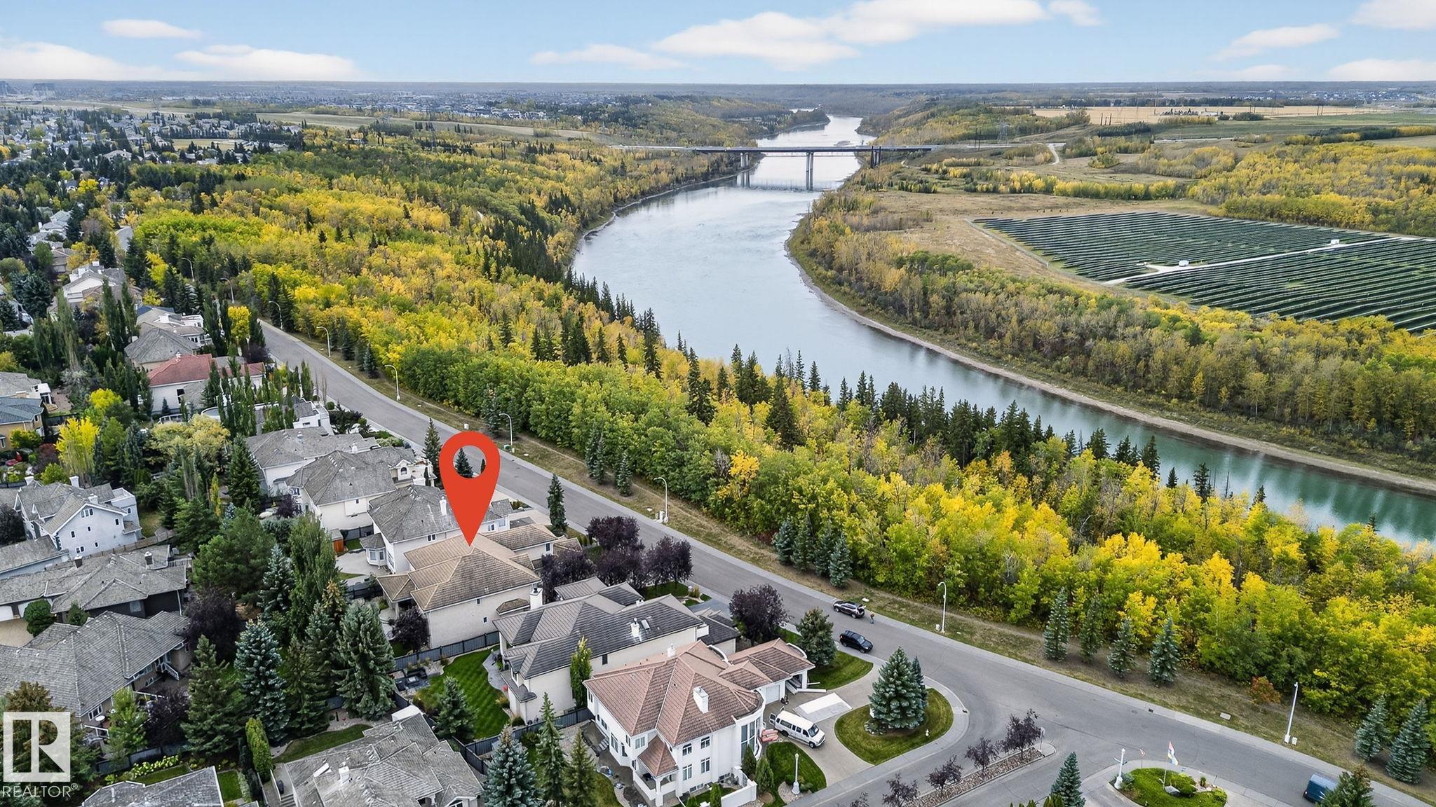 Photo 2 at 473 Heffernan Drive NW, Henderson Estates, Edmonton