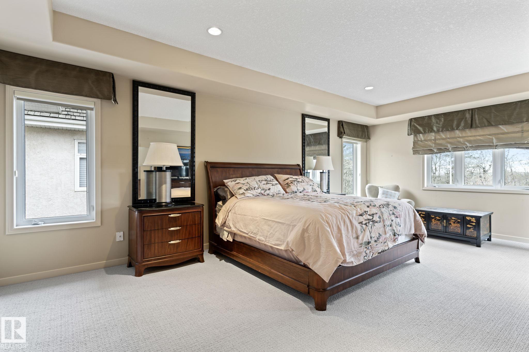 Photo 31 at 473 Heffernan Drive NW, Henderson Estates, Edmonton
