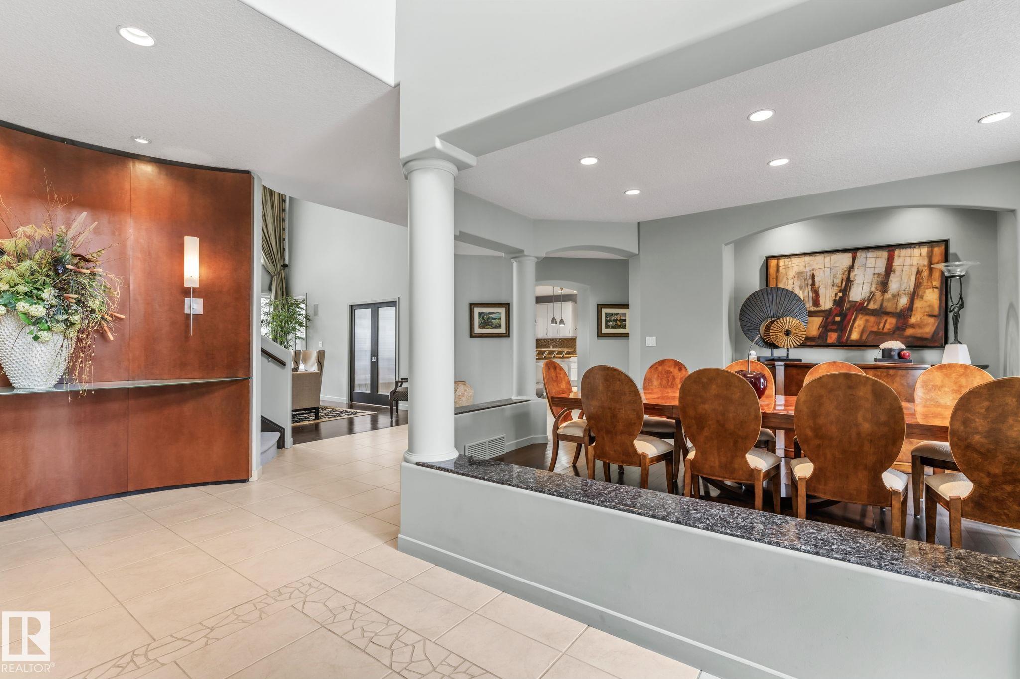 Photo 6 at 473 Heffernan Drive NW, Henderson Estates, Edmonton