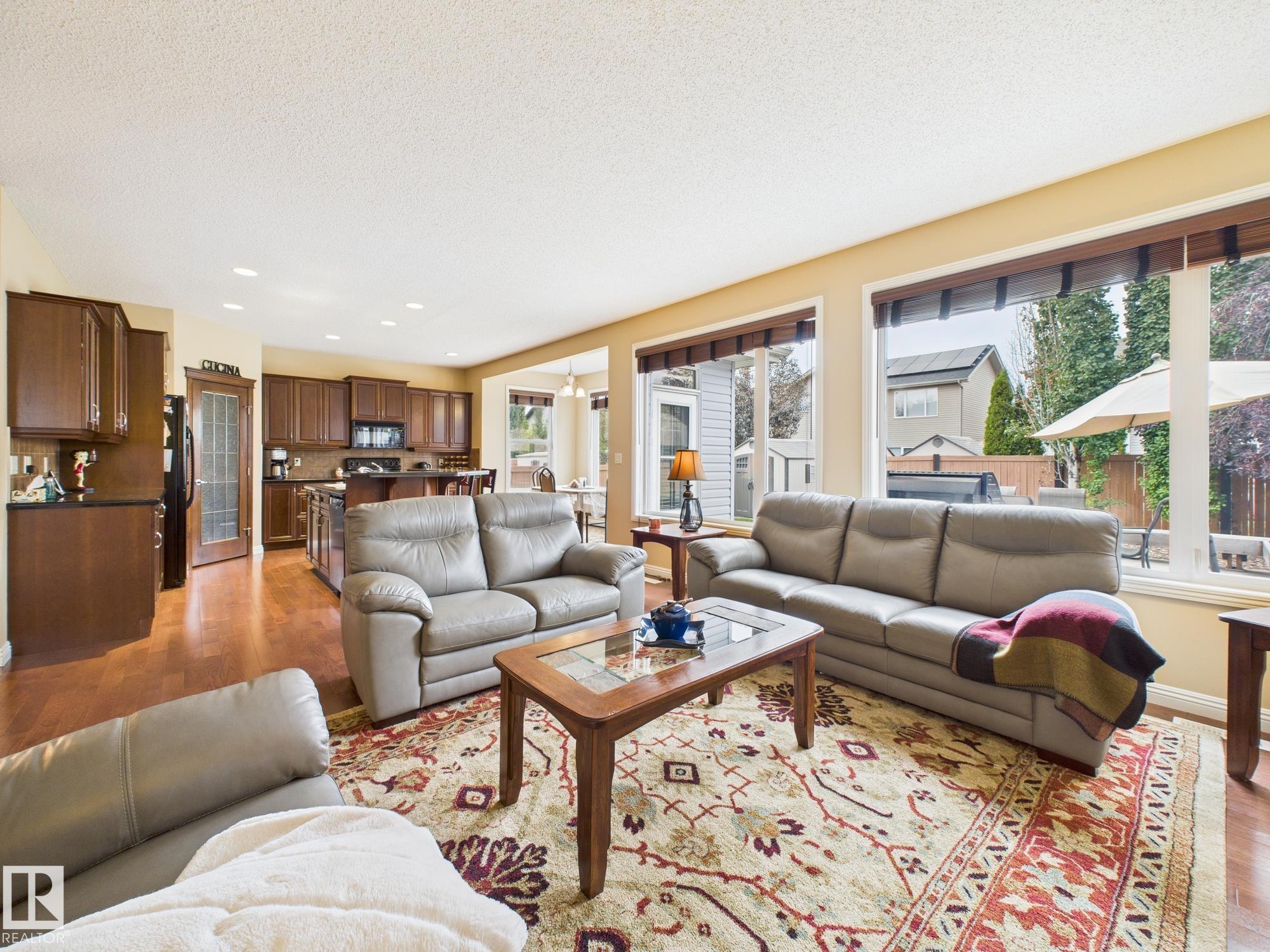 80 North Ridge Drive, North Ridge, St. Albert 