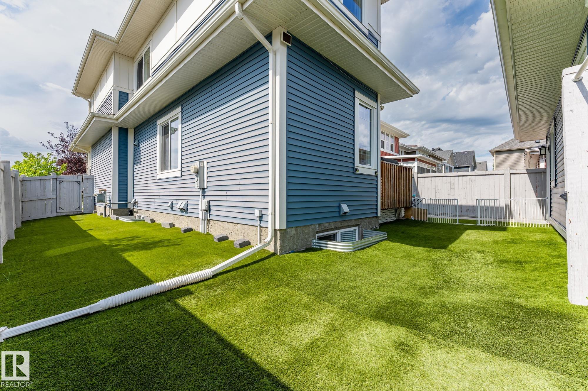 Photo 14 at 5203 Admiral Walter Hose Street NW, Griesbach, Edmonton