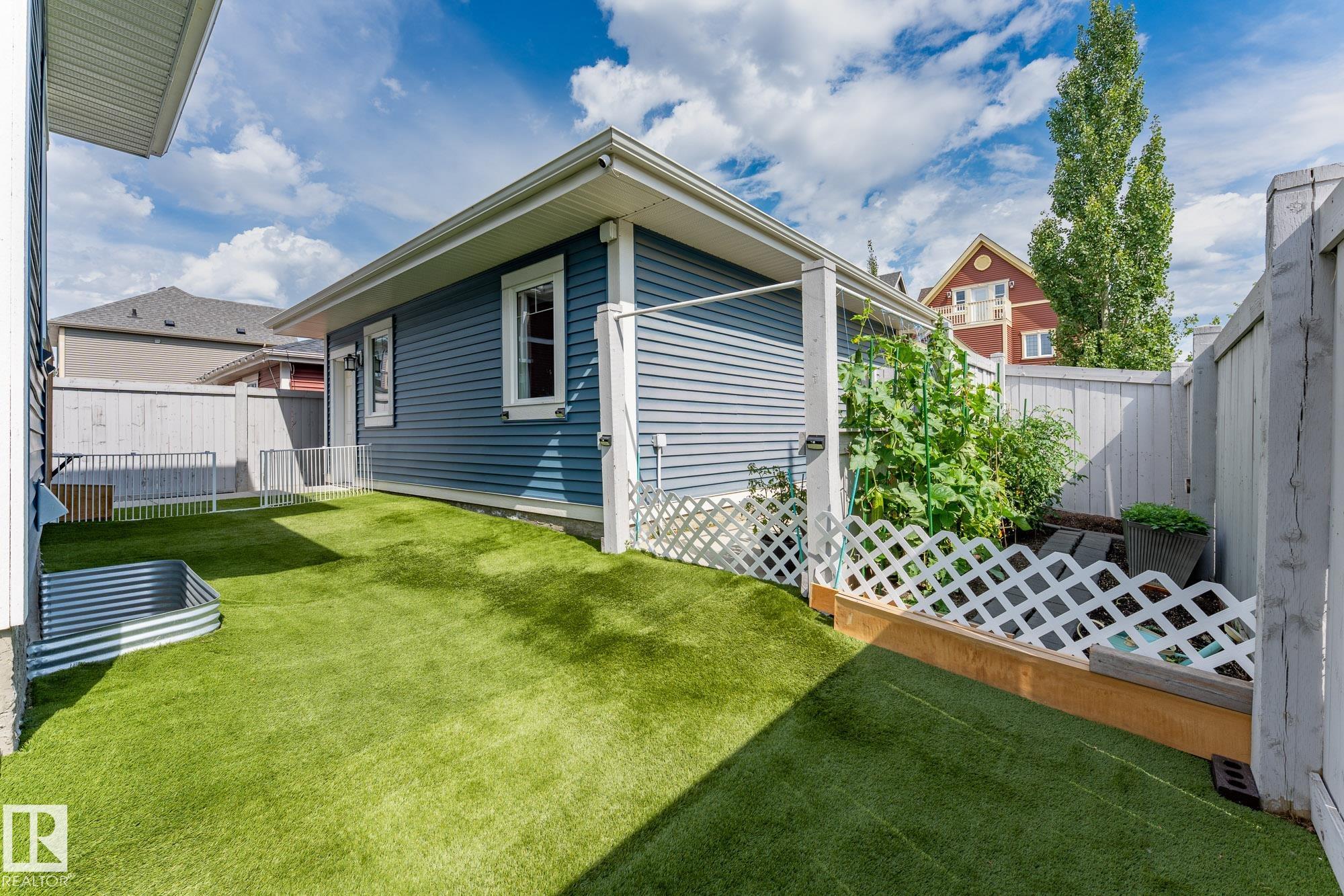 Photo 15 at 5203 Admiral Walter Hose Street NW, Griesbach, Edmonton
