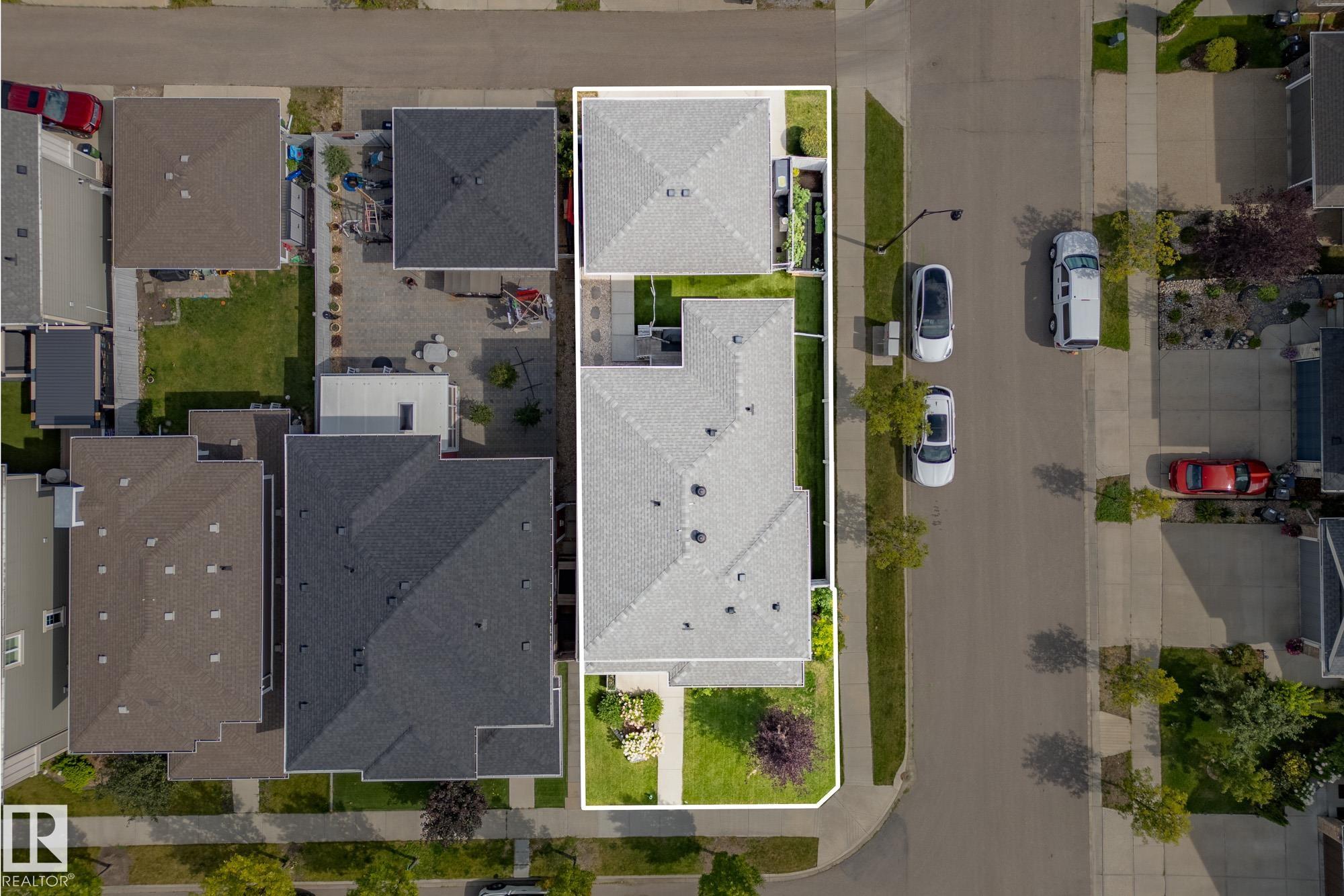 Photo 5 at 5203 Admiral Walter Hose Street NW, Griesbach, Edmonton