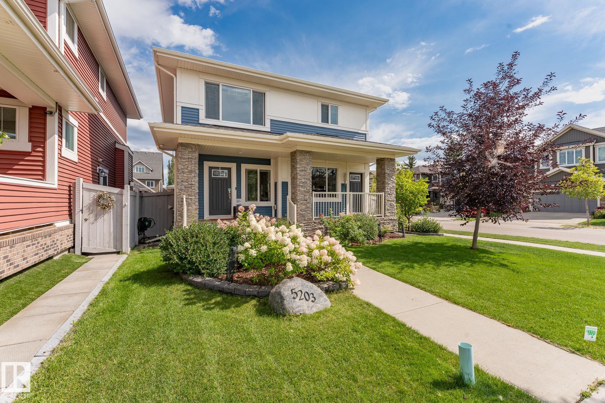 Photo 7 at 5203 Admiral Walter Hose Street NW, Griesbach, Edmonton