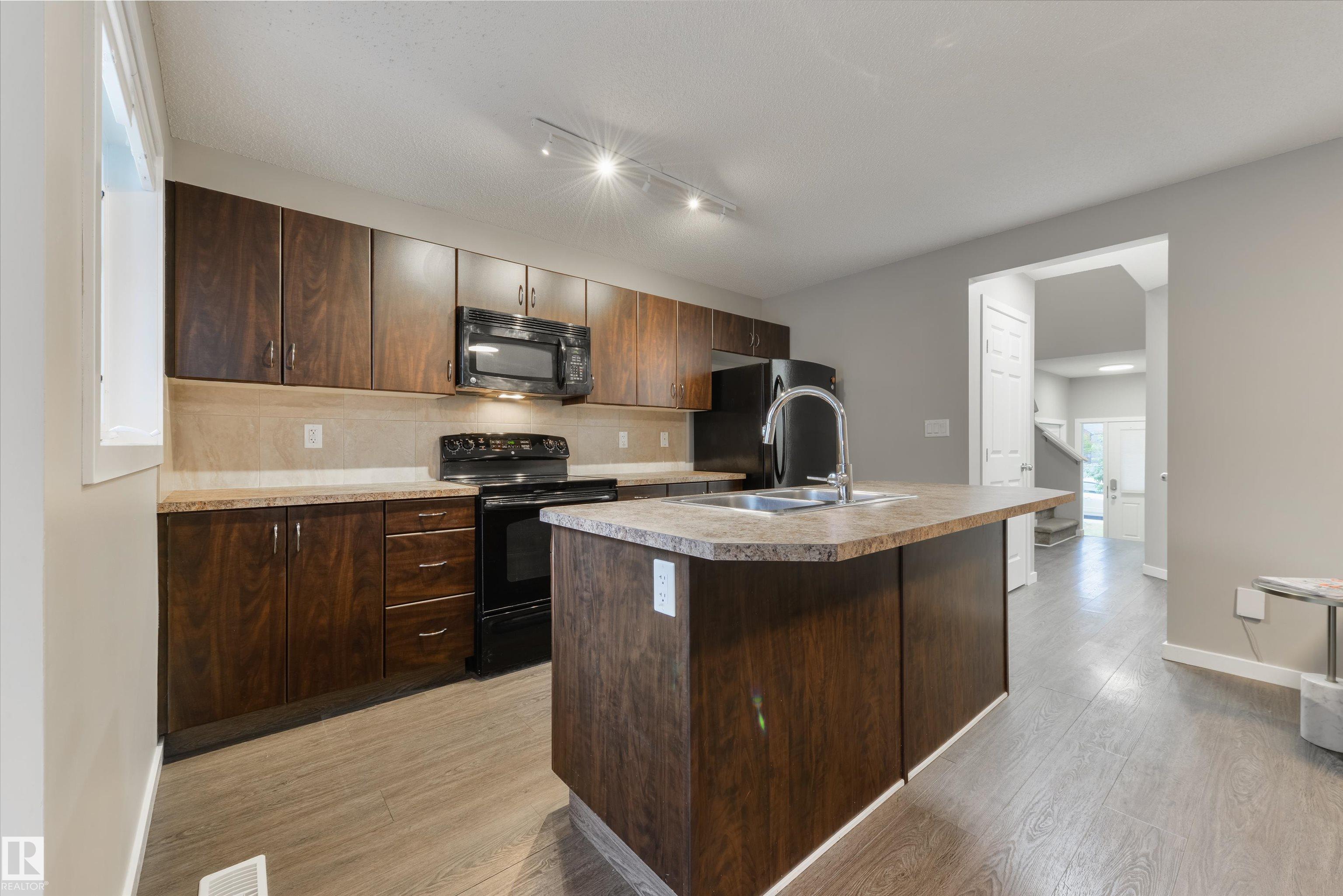 Photo 9 at 2219 Austin Way SW, Ambleside, Edmonton