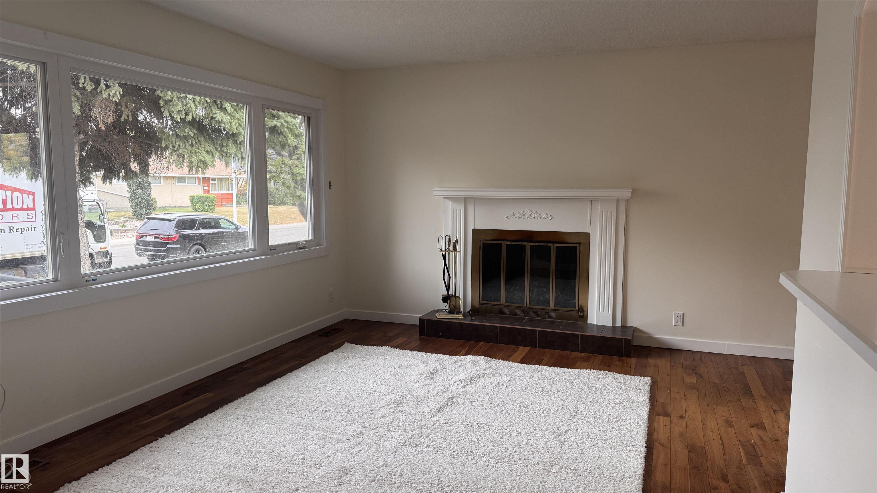 Photo 18 at 11022 160a Street NW, Mayfield, Edmonton