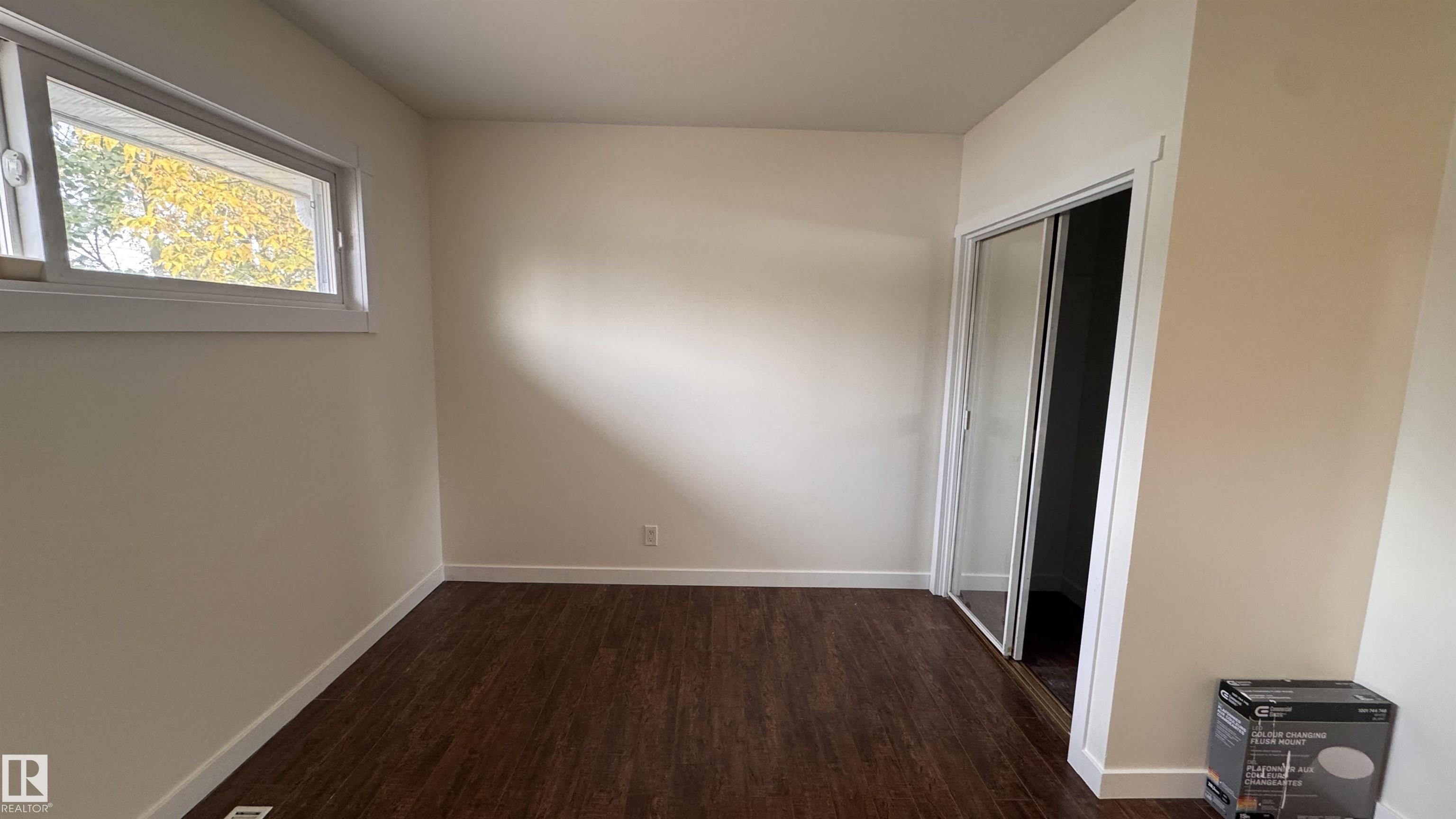 Photo 6 at 11022 160a Street NW, Mayfield, Edmonton