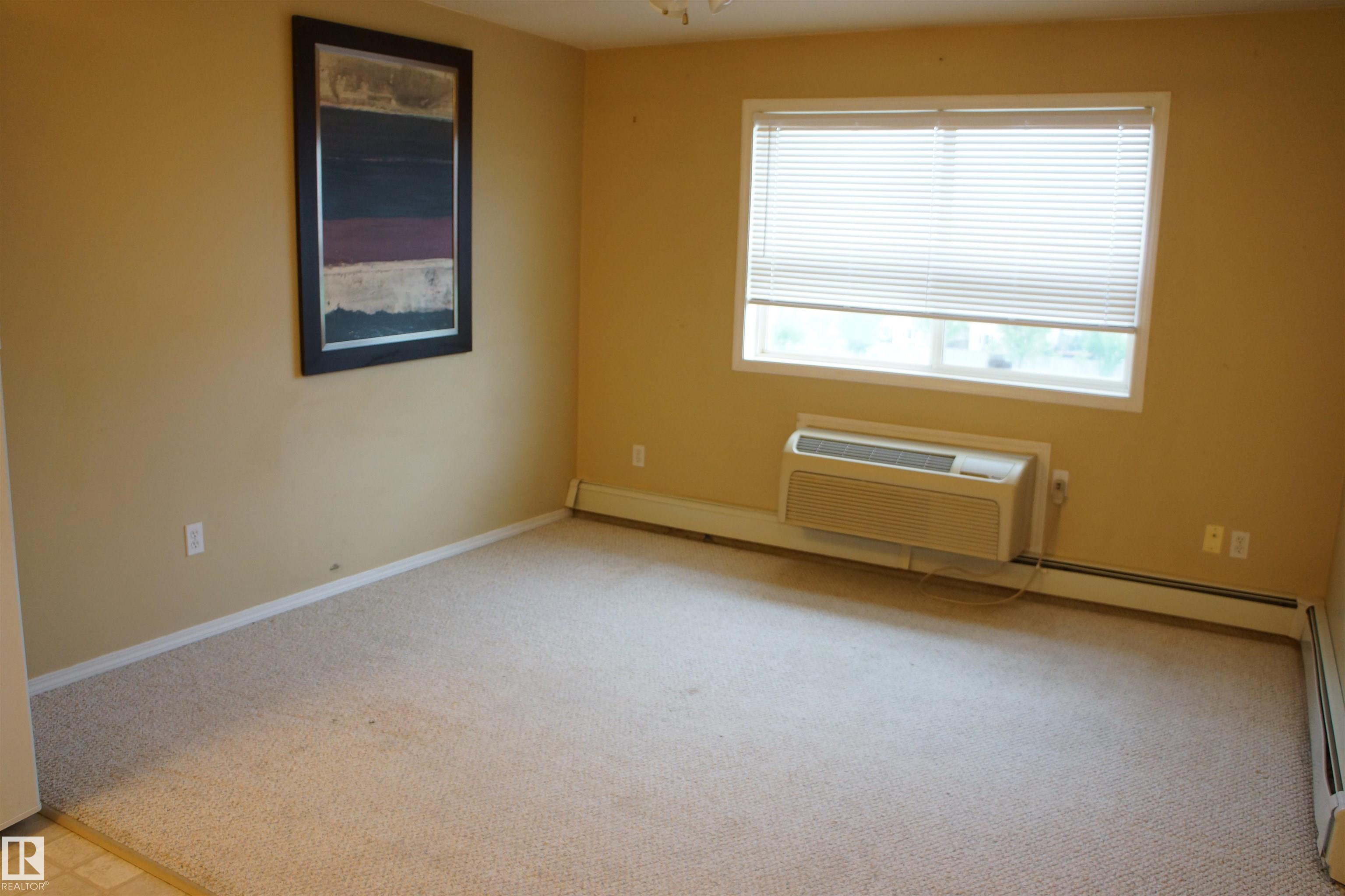 Photo 3 at 403 - 8802 Southfort Drive, South Fort, Fort Saskatchewan