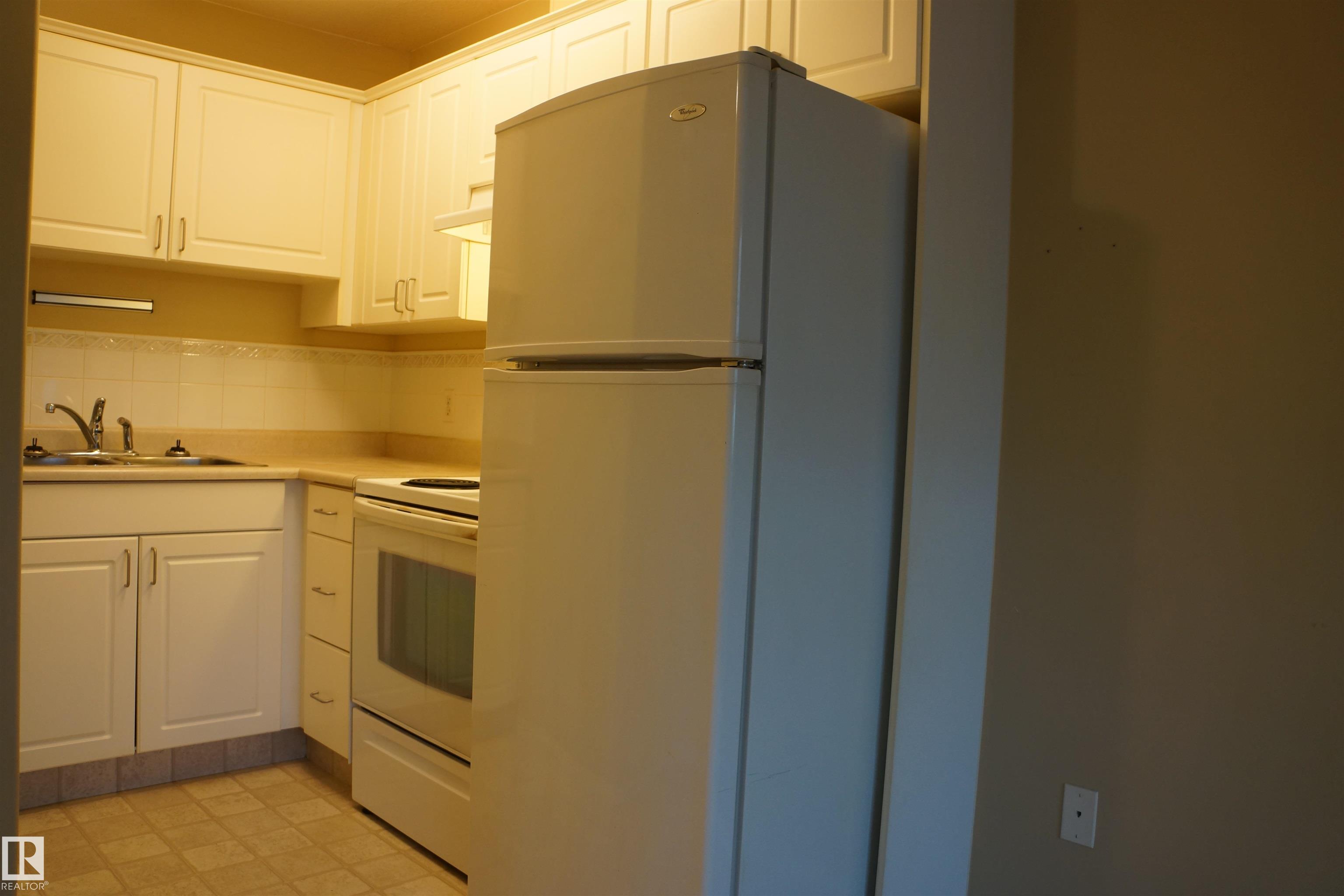 Photo 6 at 403 - 8802 Southfort Drive, South Fort, Fort Saskatchewan