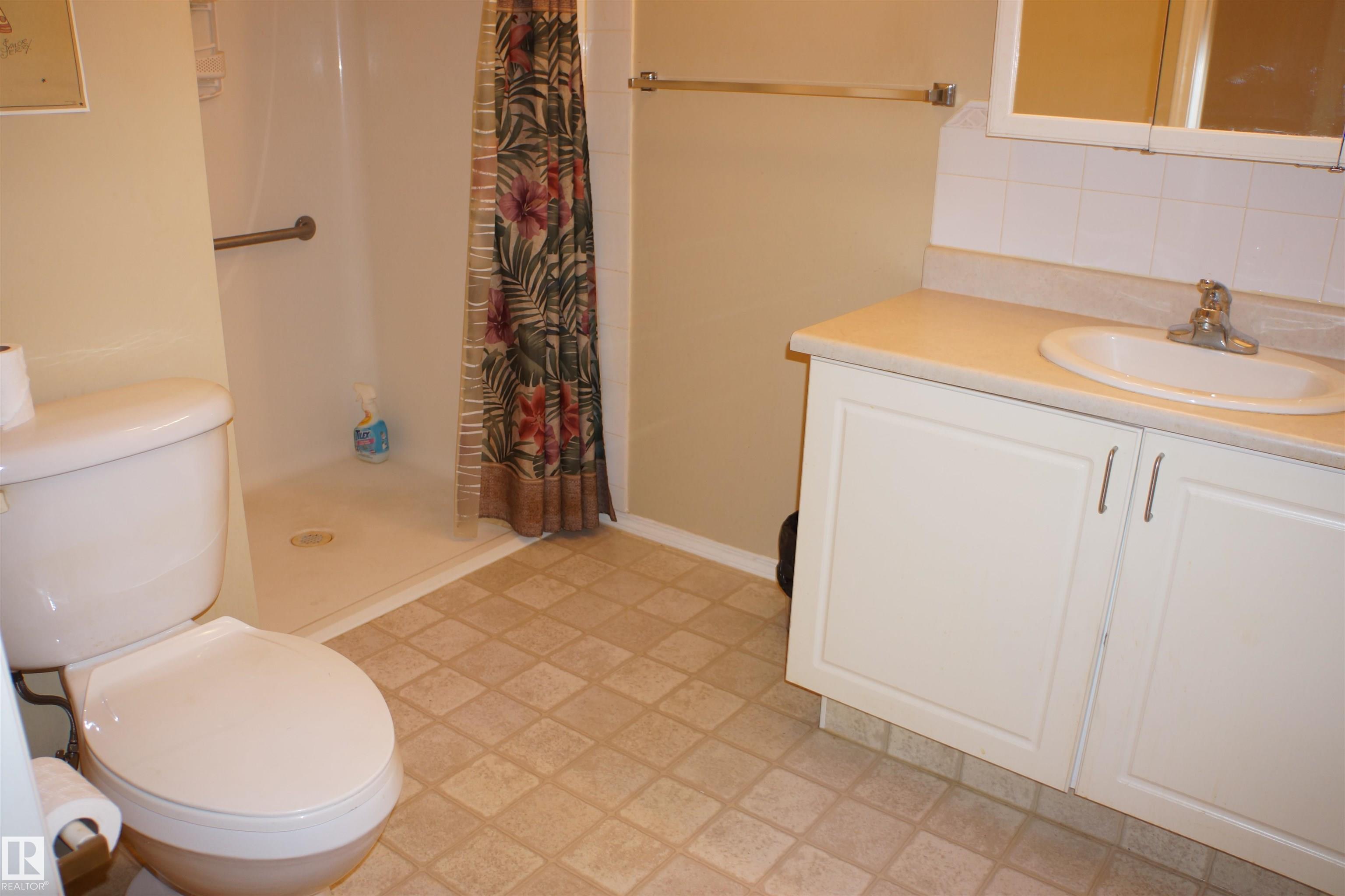Photo 9 at 403 - 8802 Southfort Drive, South Fort, Fort Saskatchewan
