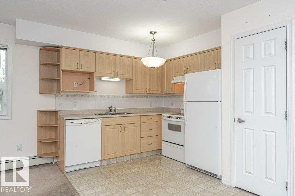 Photo 7 at 214 - 8802 Southfort Drive, South Fort, Fort Saskatchewan