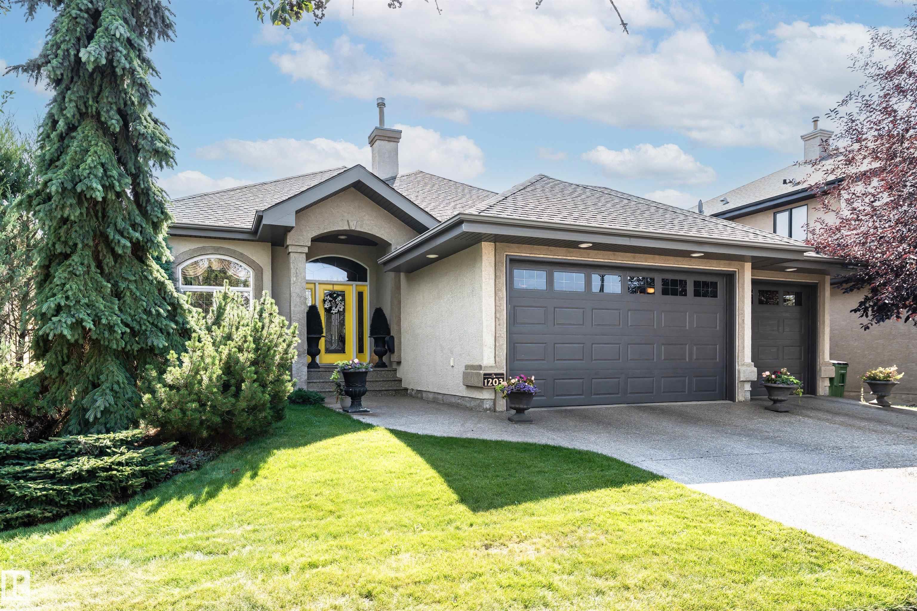 1203 Hollands Close NW, Hodgson, Edmonton 