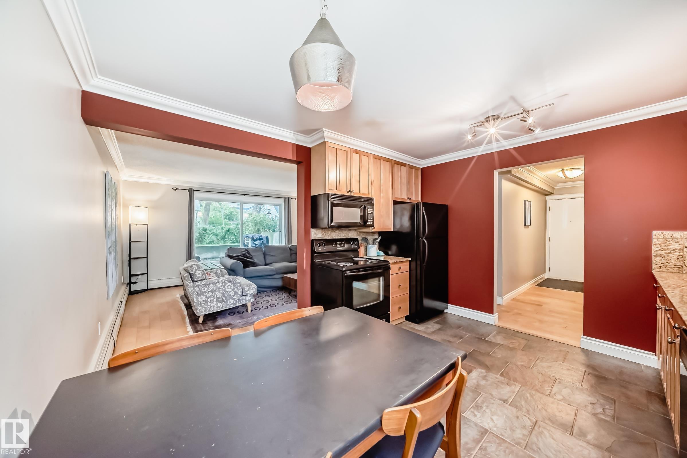 Photo 12 at 105 - 10745 83 Avenue NW, Garneau, Edmonton
