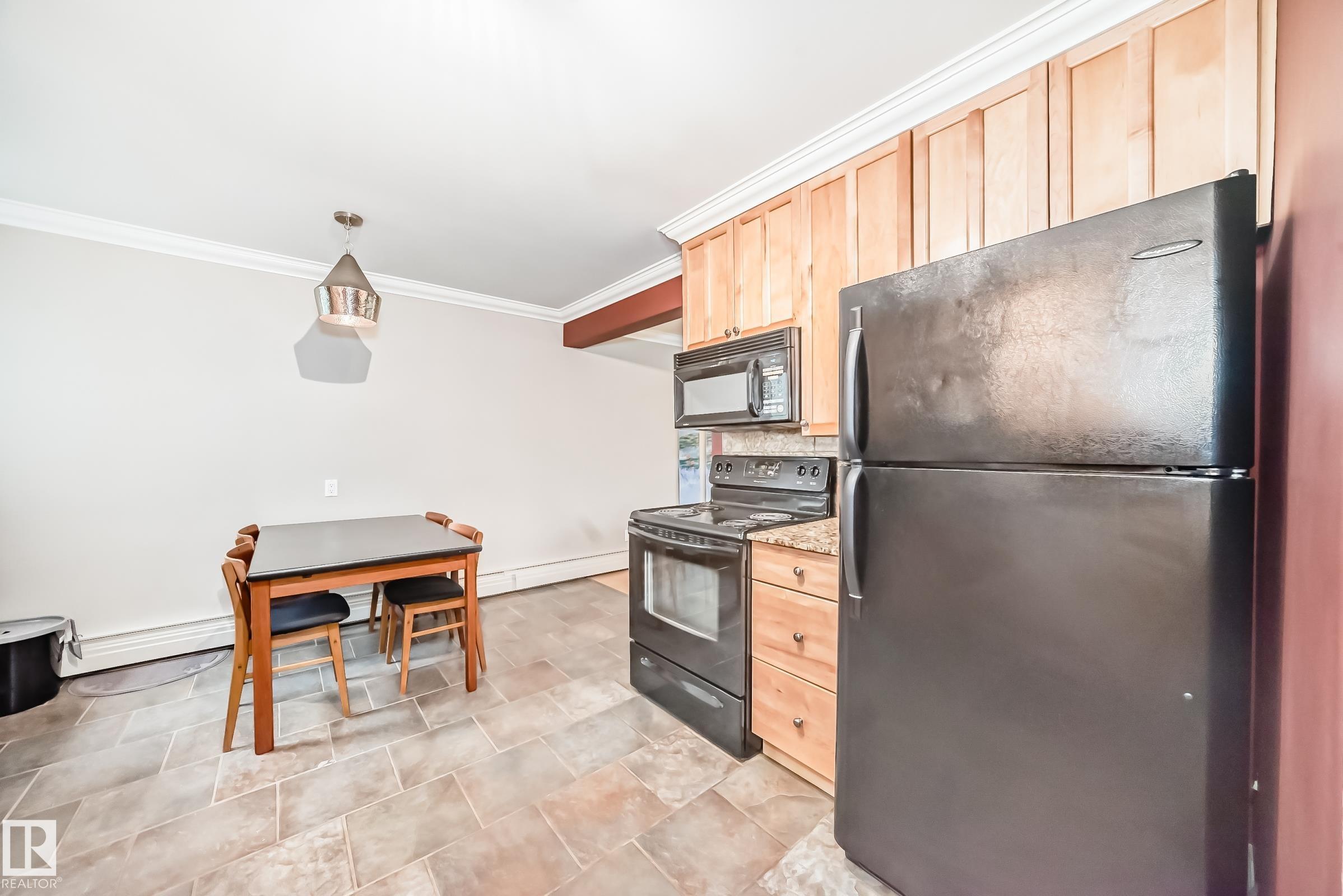 Photo 14 at 105 - 10745 83 Avenue NW, Garneau, Edmonton