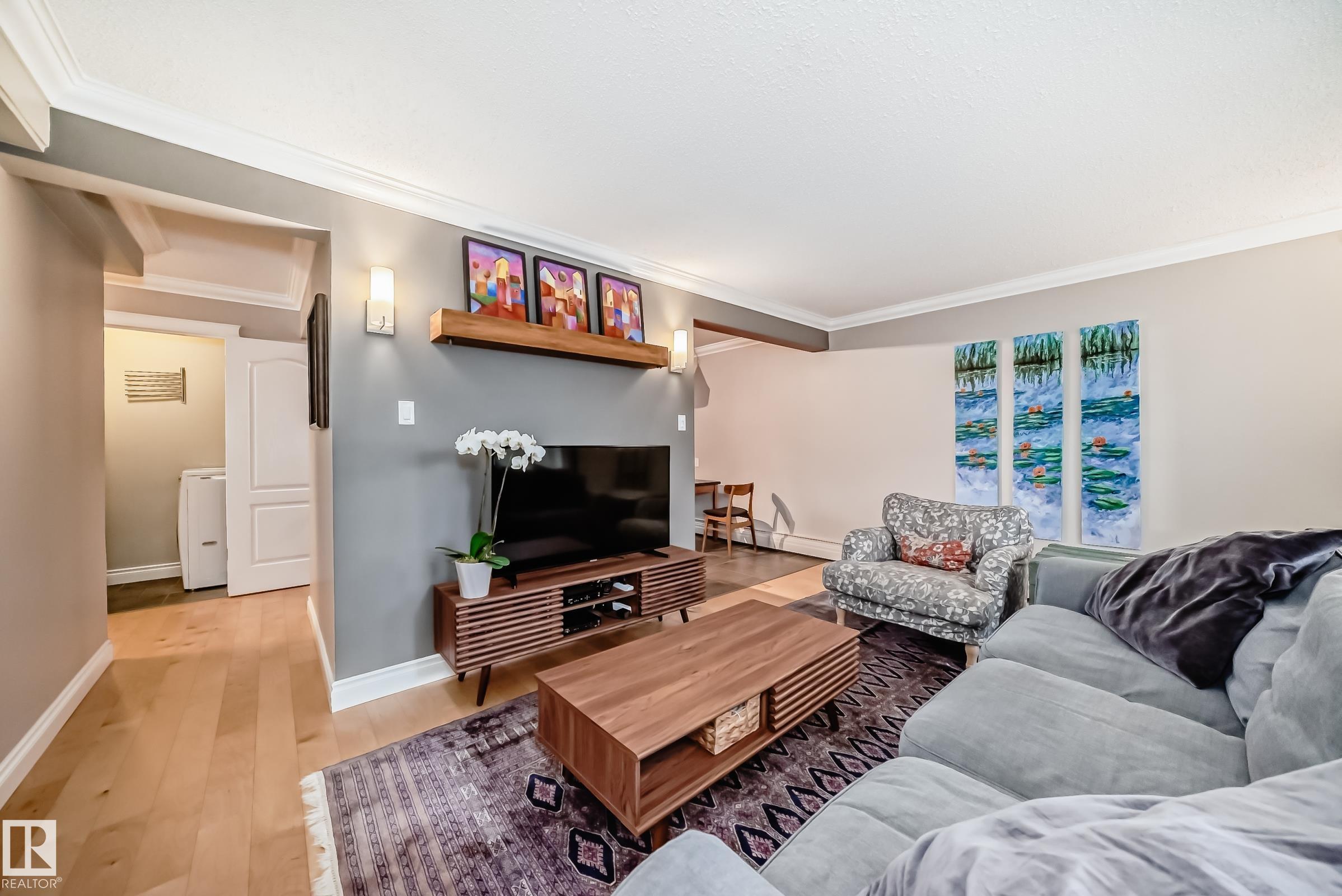 Photo 7 at 105 - 10745 83 Avenue NW, Garneau, Edmonton
