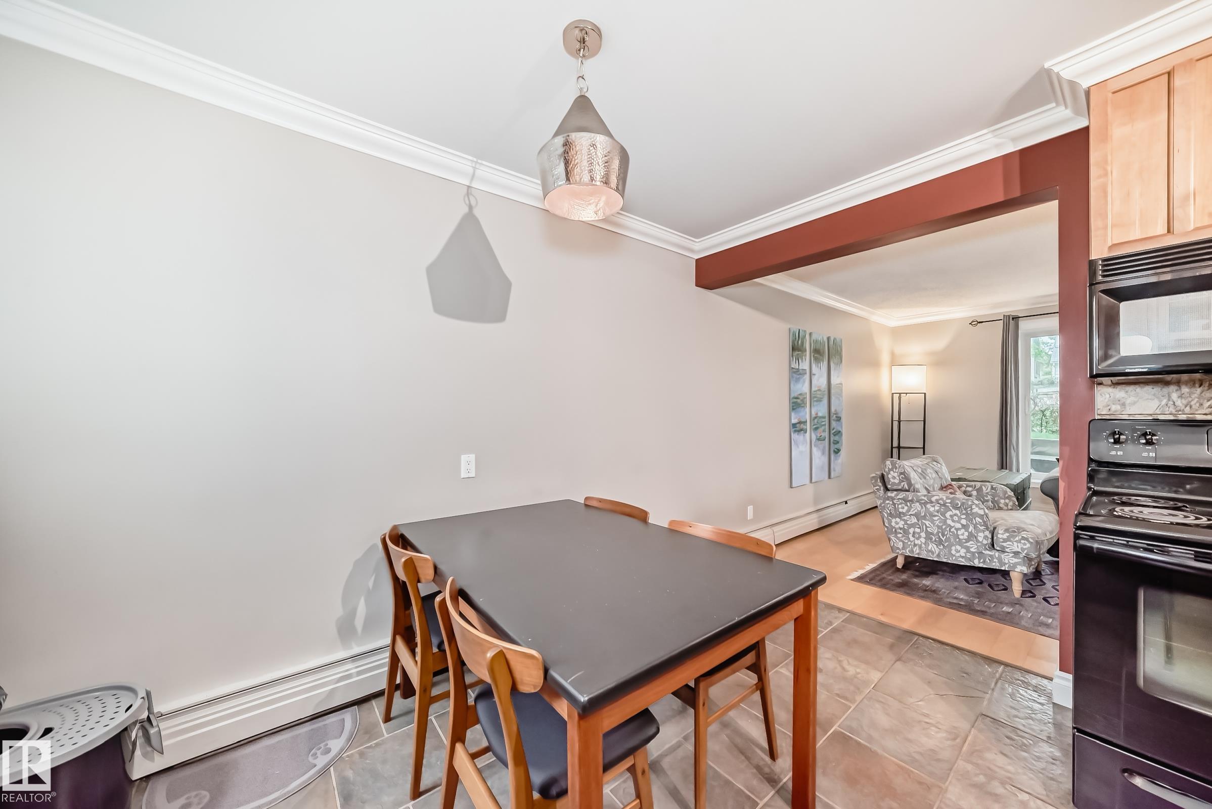 Photo 10 at 105 - 10745 83 Avenue NW, Garneau, Edmonton