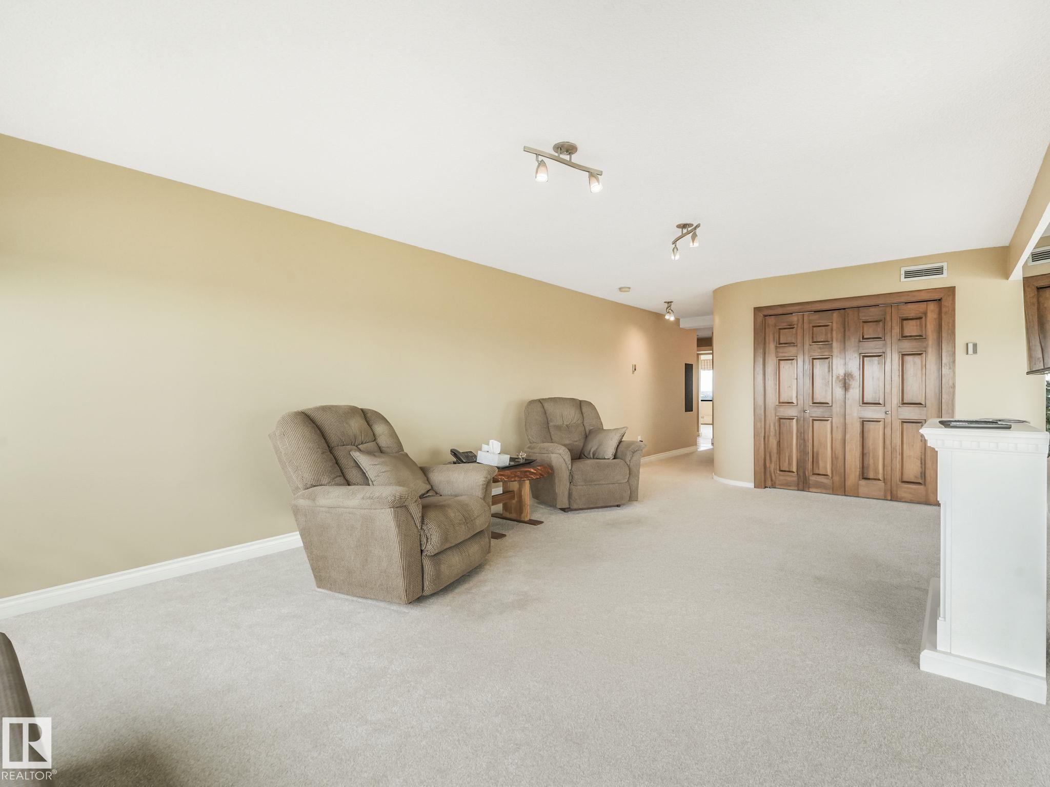 Photo 19 at 1902 - 9929 Saskatchewan Drive NW, Strathcona, Edmonton