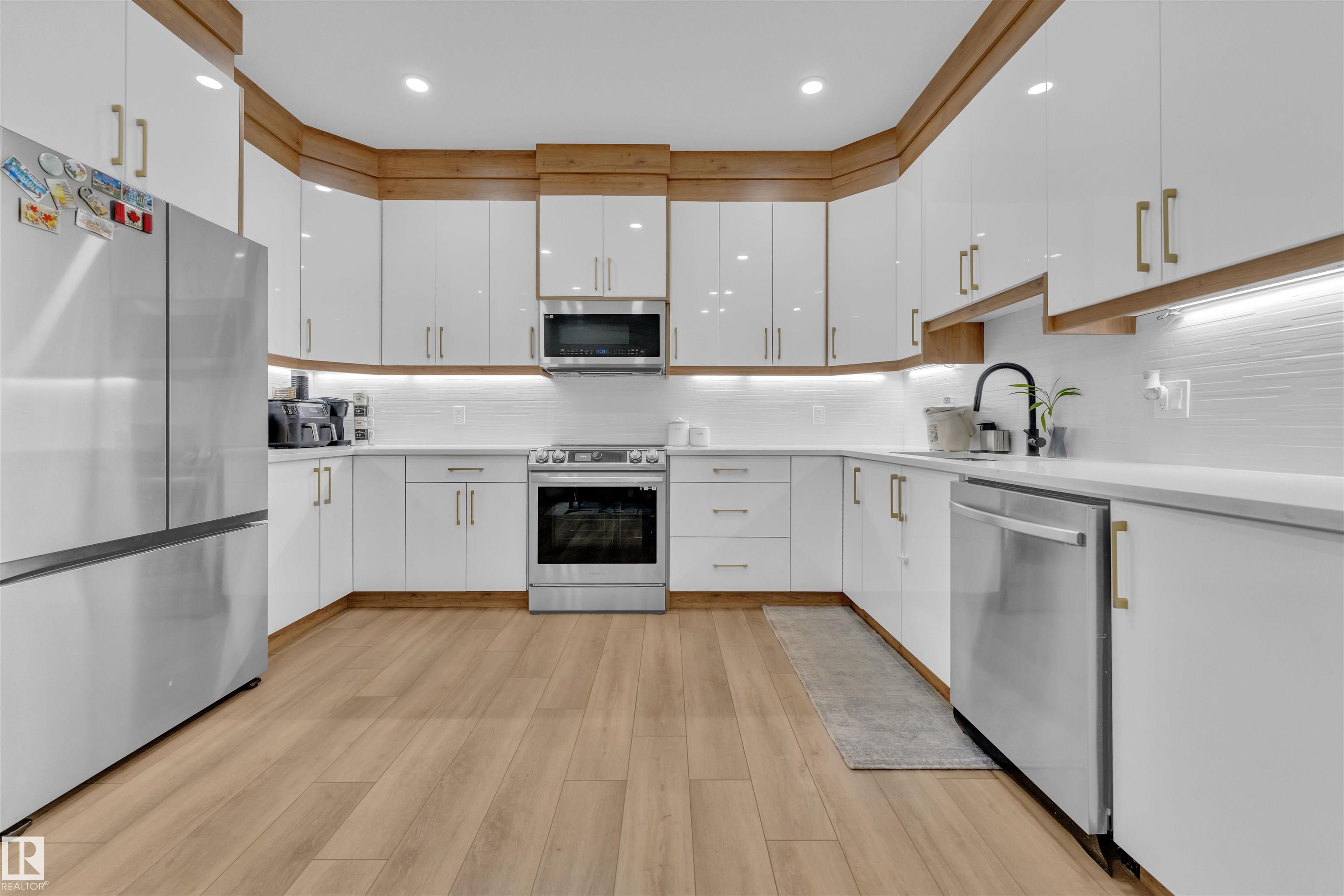 Photo 13 at 244 Rolston Wynd, Robinson, Leduc