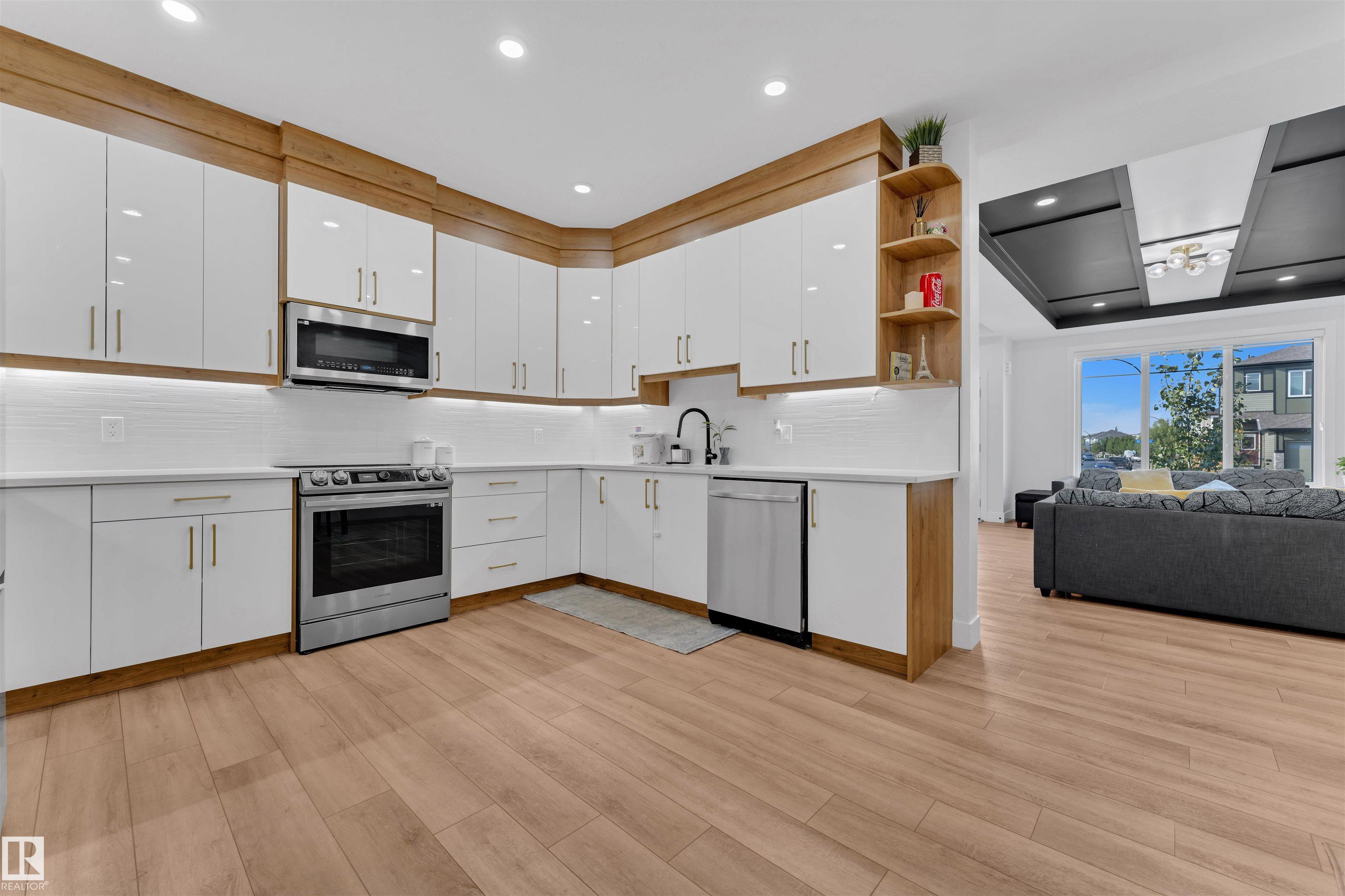 Photo 14 at 244 Rolston Wynd, Robinson, Leduc