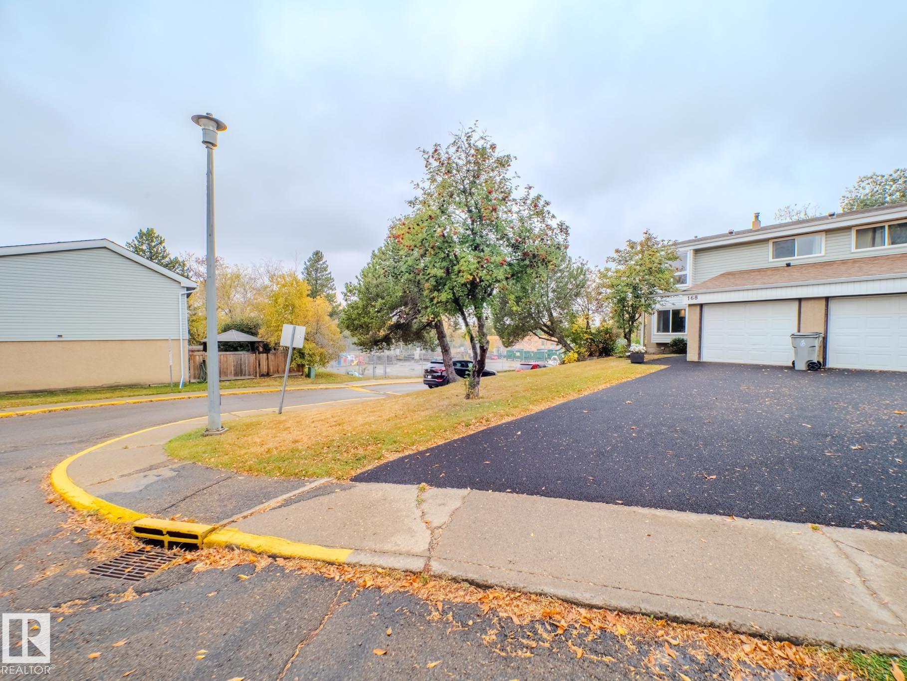 Photo 2 at 168 Grandin Village, Grandin, St. Albert