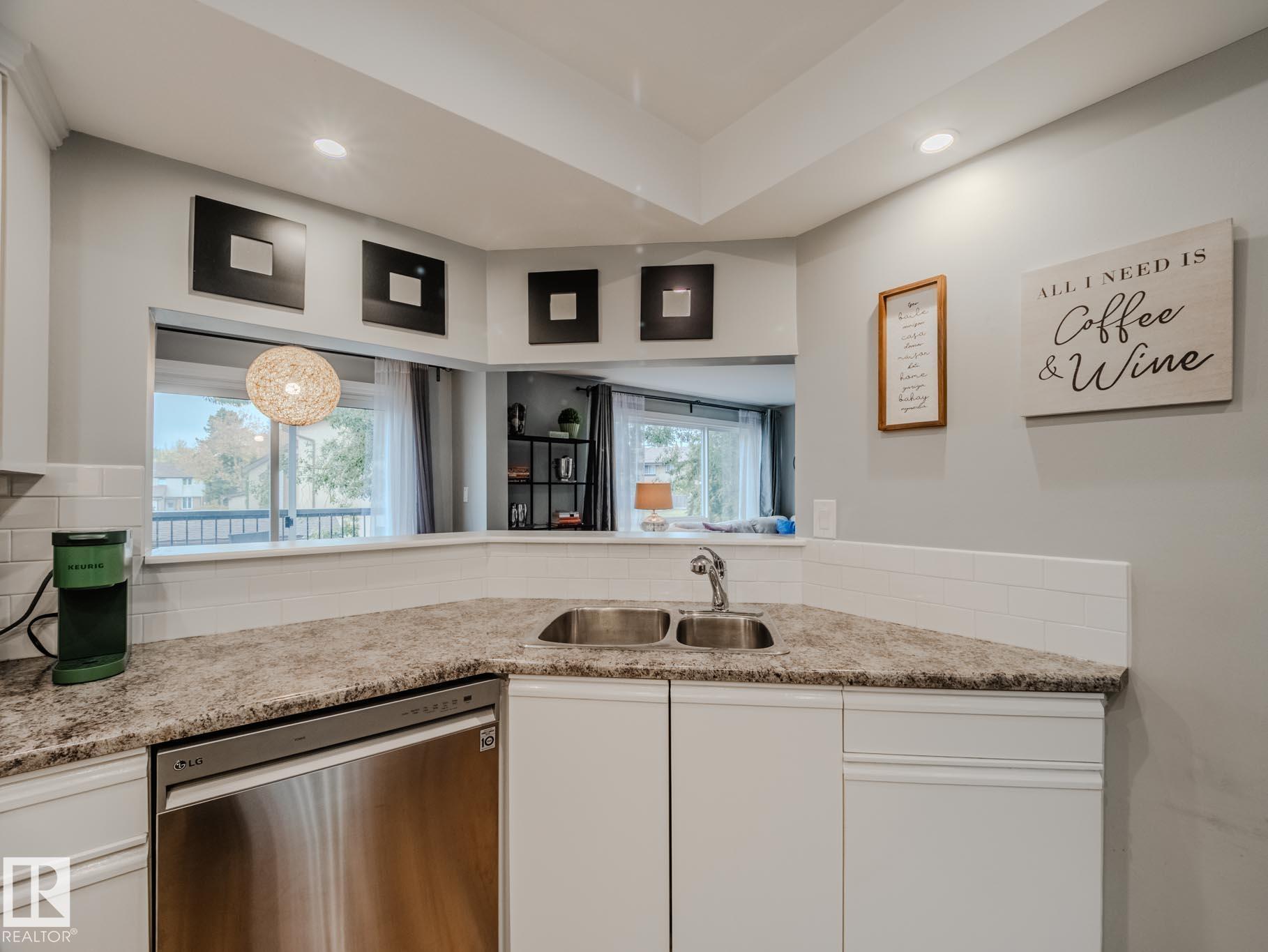 Photo 15 at 168 Grandin Village, Grandin, St. Albert