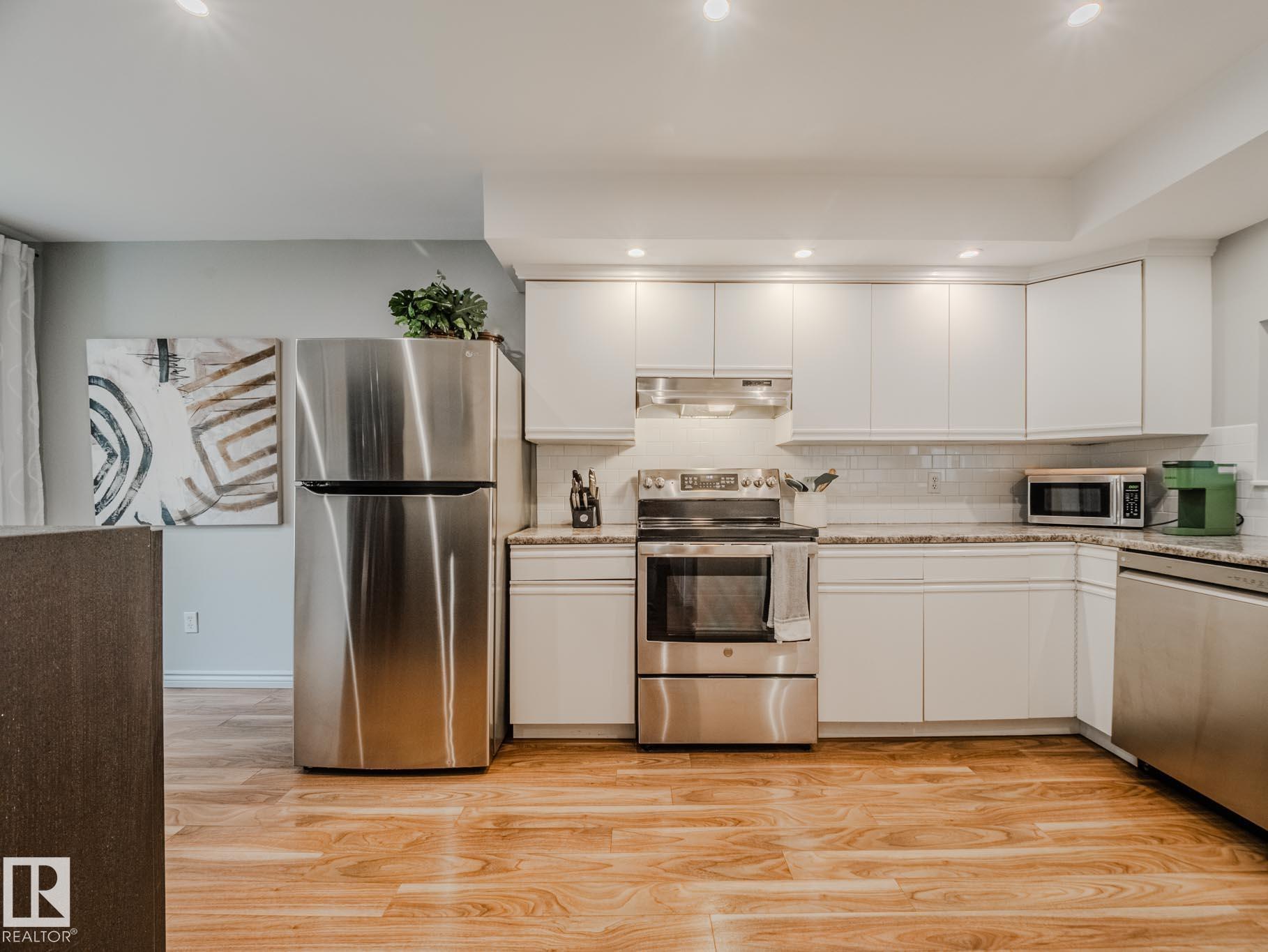 Photo 8 at 168 Grandin Village, Grandin, St. Albert