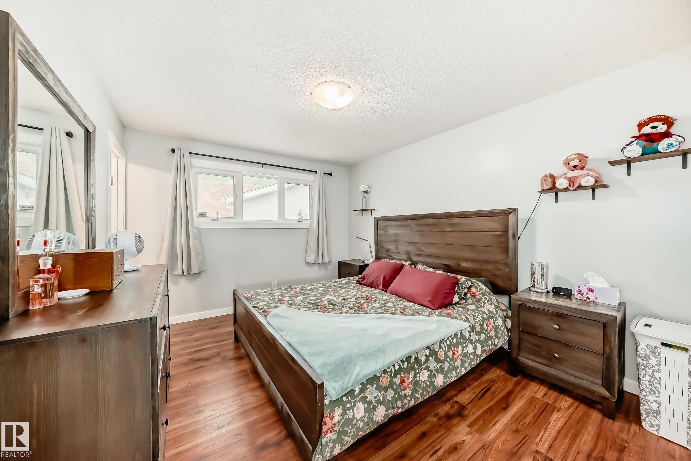 Photo 18 at 13046 32a Street NW, Belmont, Edmonton