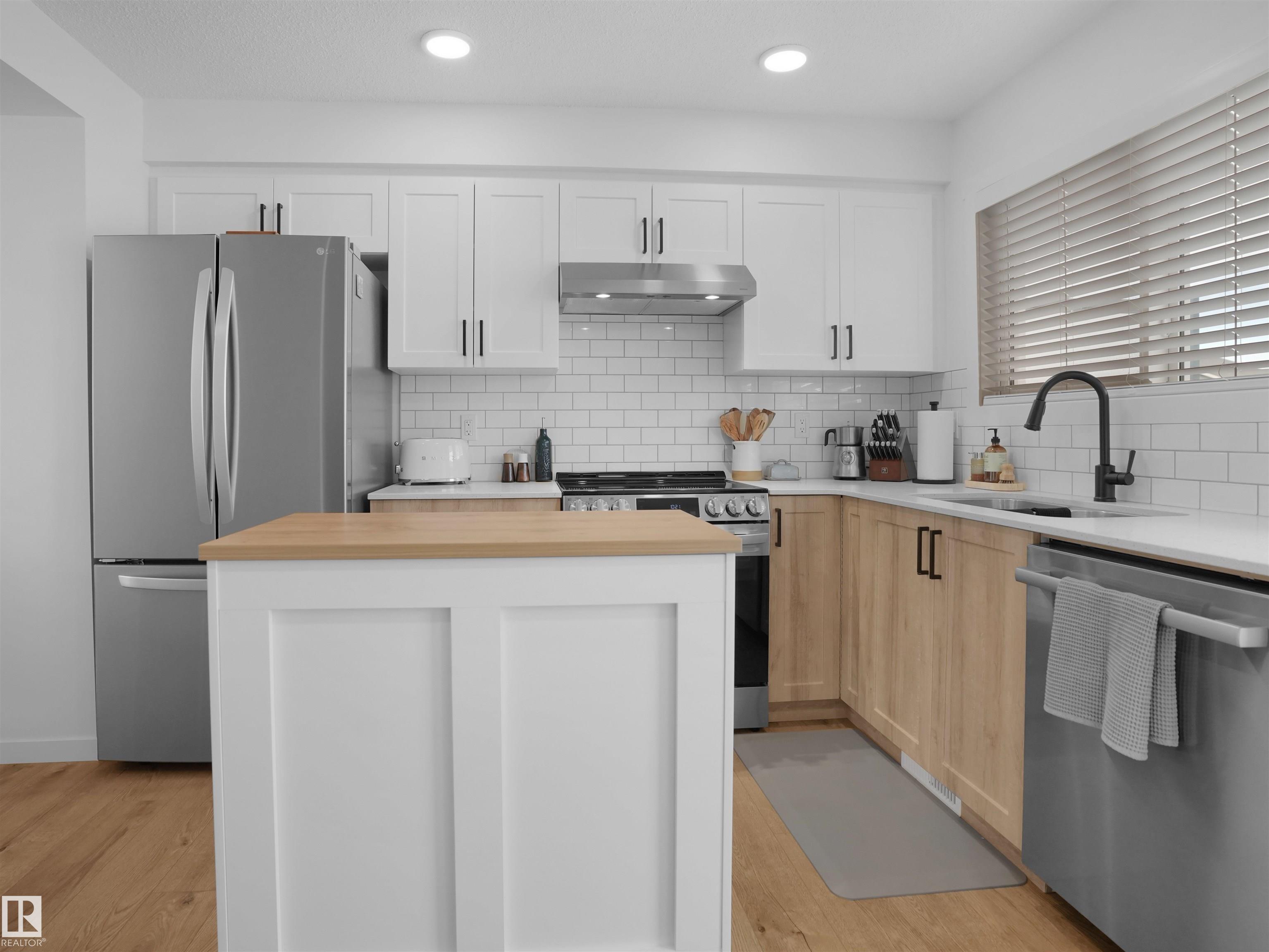 Photo 17 at 22803 84 Avenue NW, Rosenthal, Edmonton