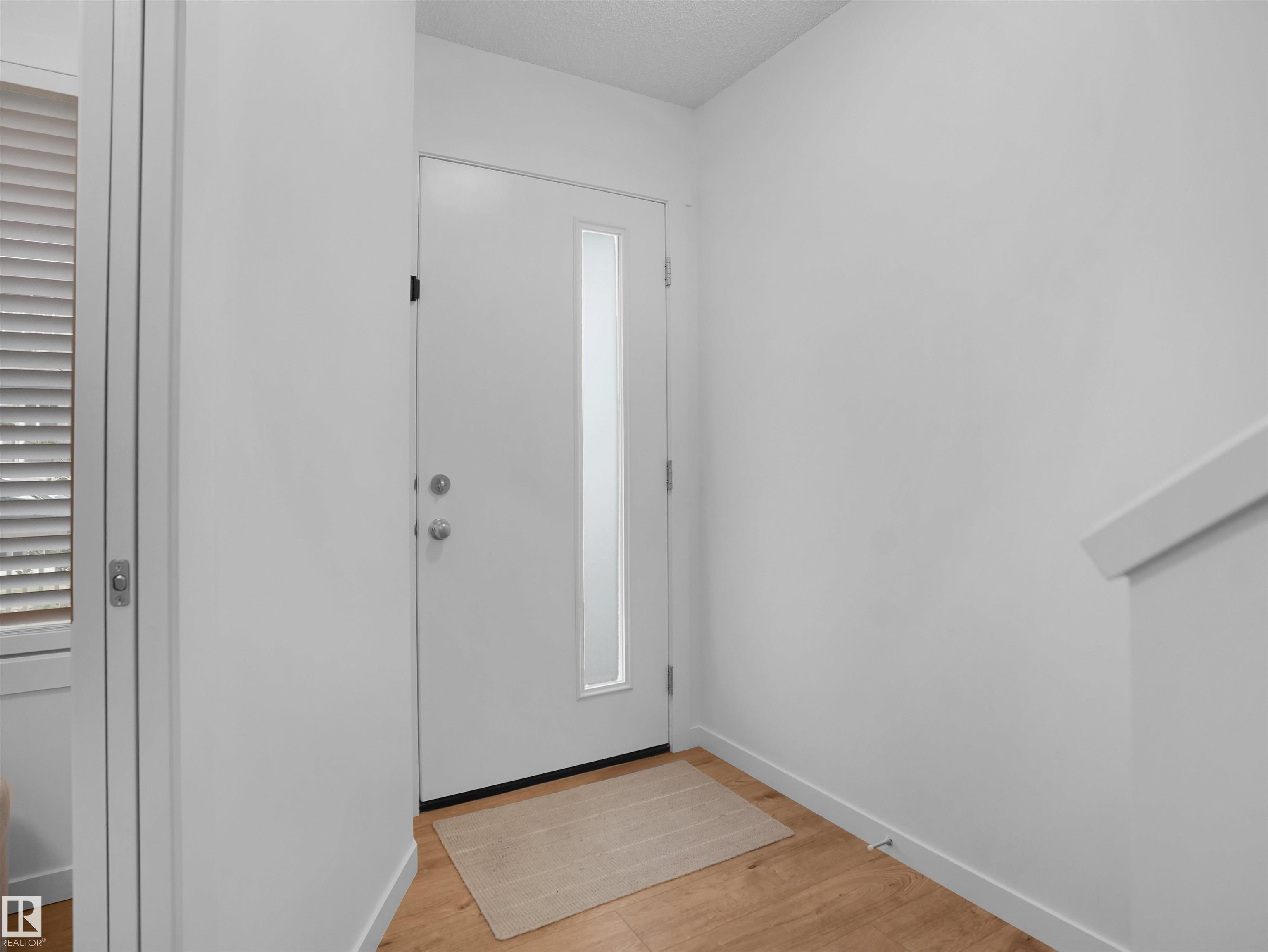 Photo 5 at 22803 84 Avenue NW, Rosenthal, Edmonton