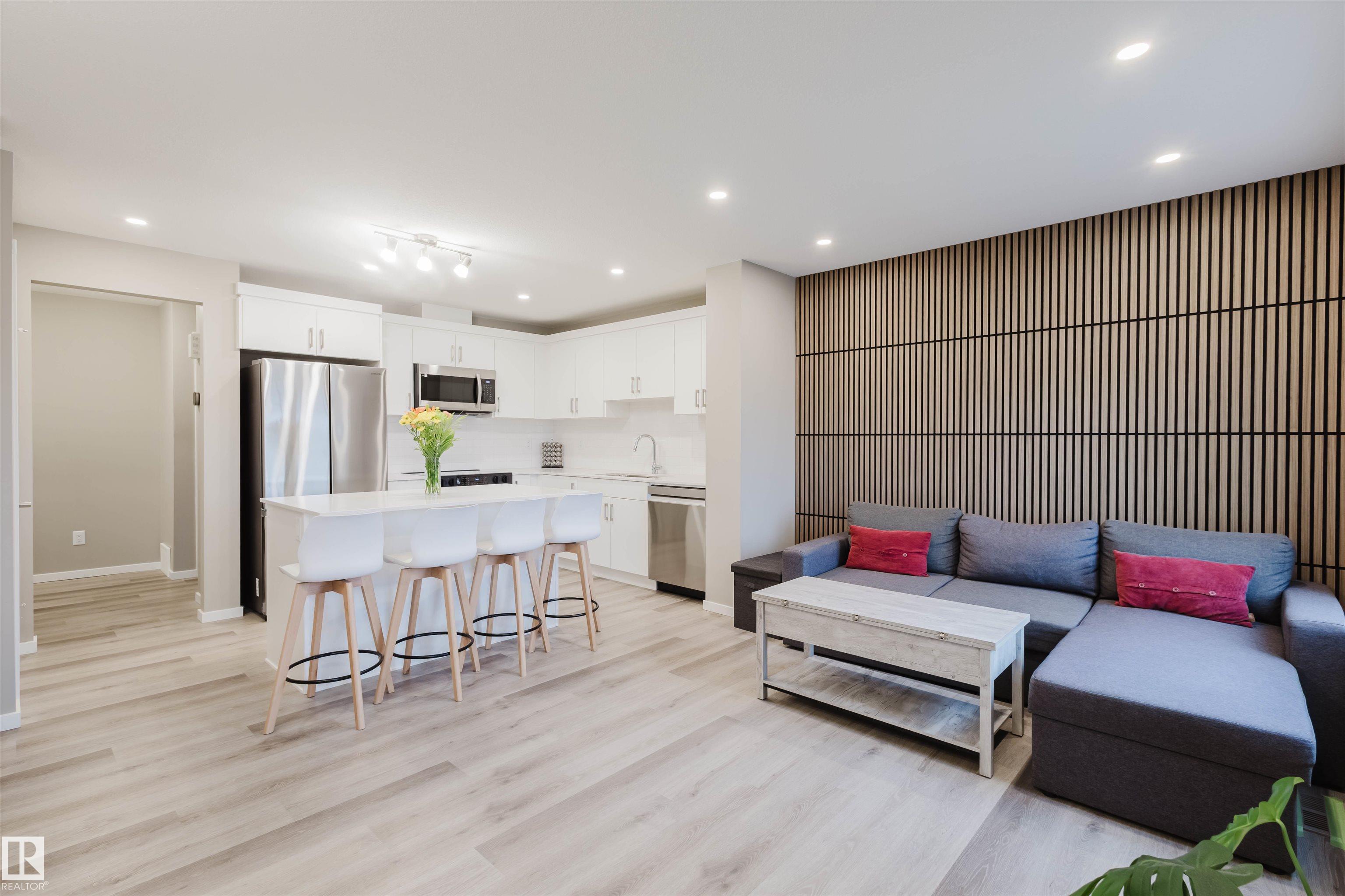 Photo 6 at 20808 19 Avenue NW, Stillwater, Edmonton