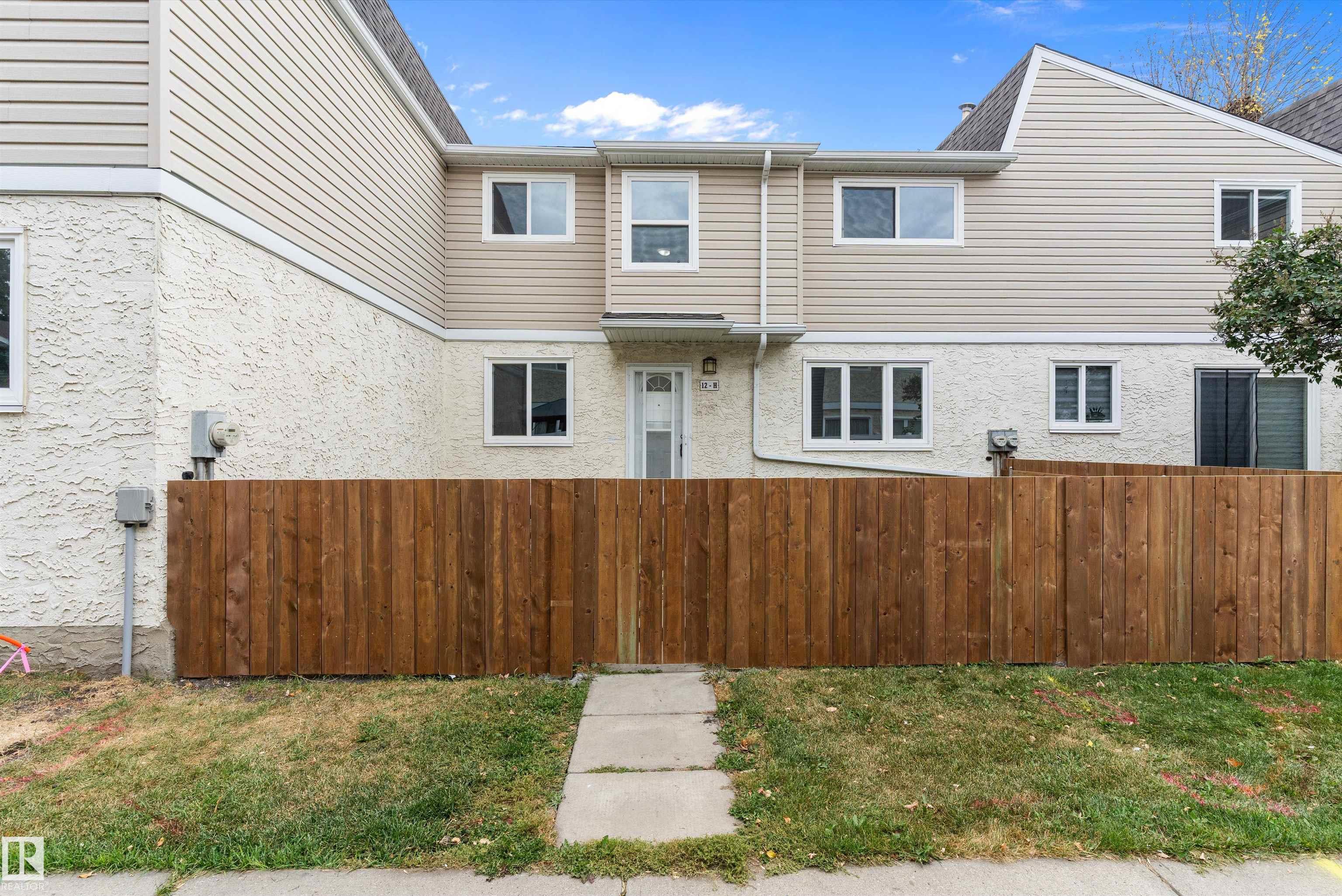 12H Clareview Village NW, Belmont, Edmonton 