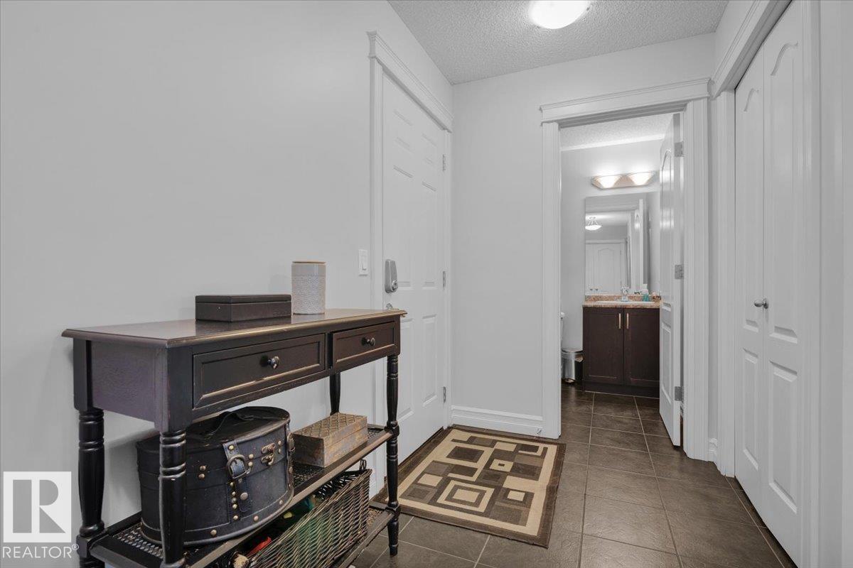 Photo 5 at 2591 Cole Crescent SW, Callaghan, Edmonton