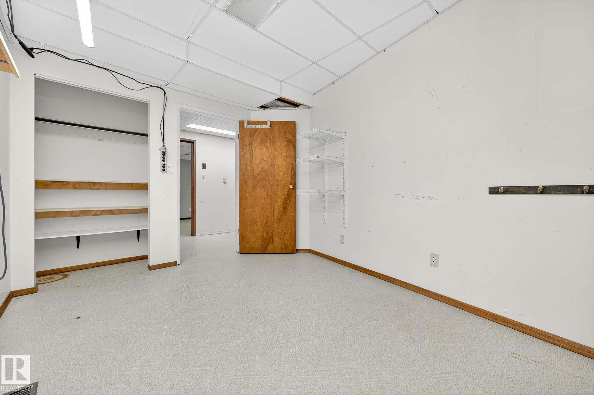 Photo 49 at 11524 152b Avenue NW, Caernarvon, Edmonton
