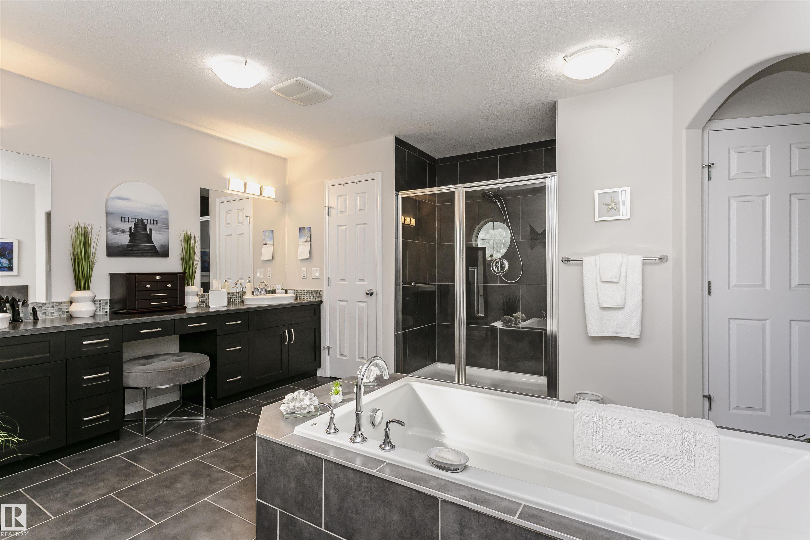 Photo 34 at 12936 201 Street NW, Trumpeter Area, Edmonton
