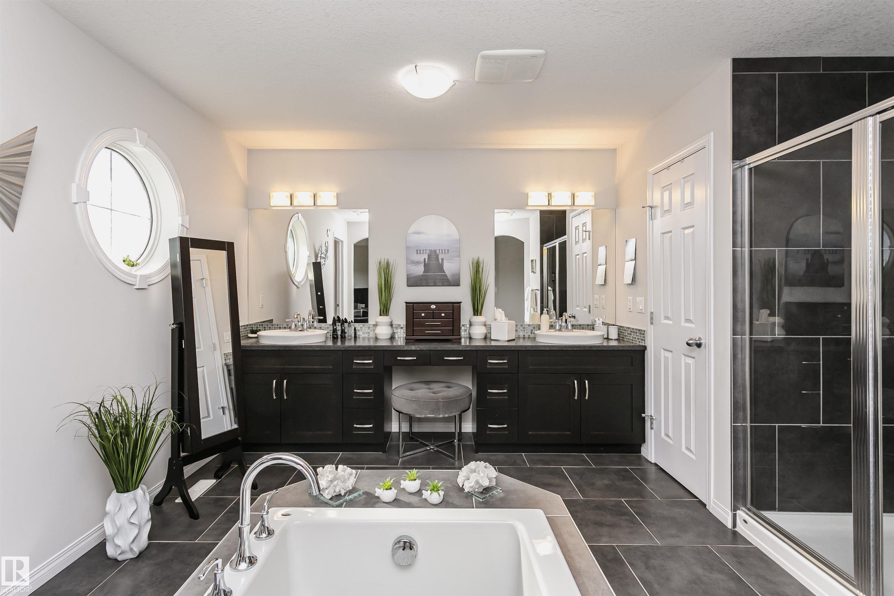 Photo 36 at 12936 201 Street NW, Trumpeter Area, Edmonton