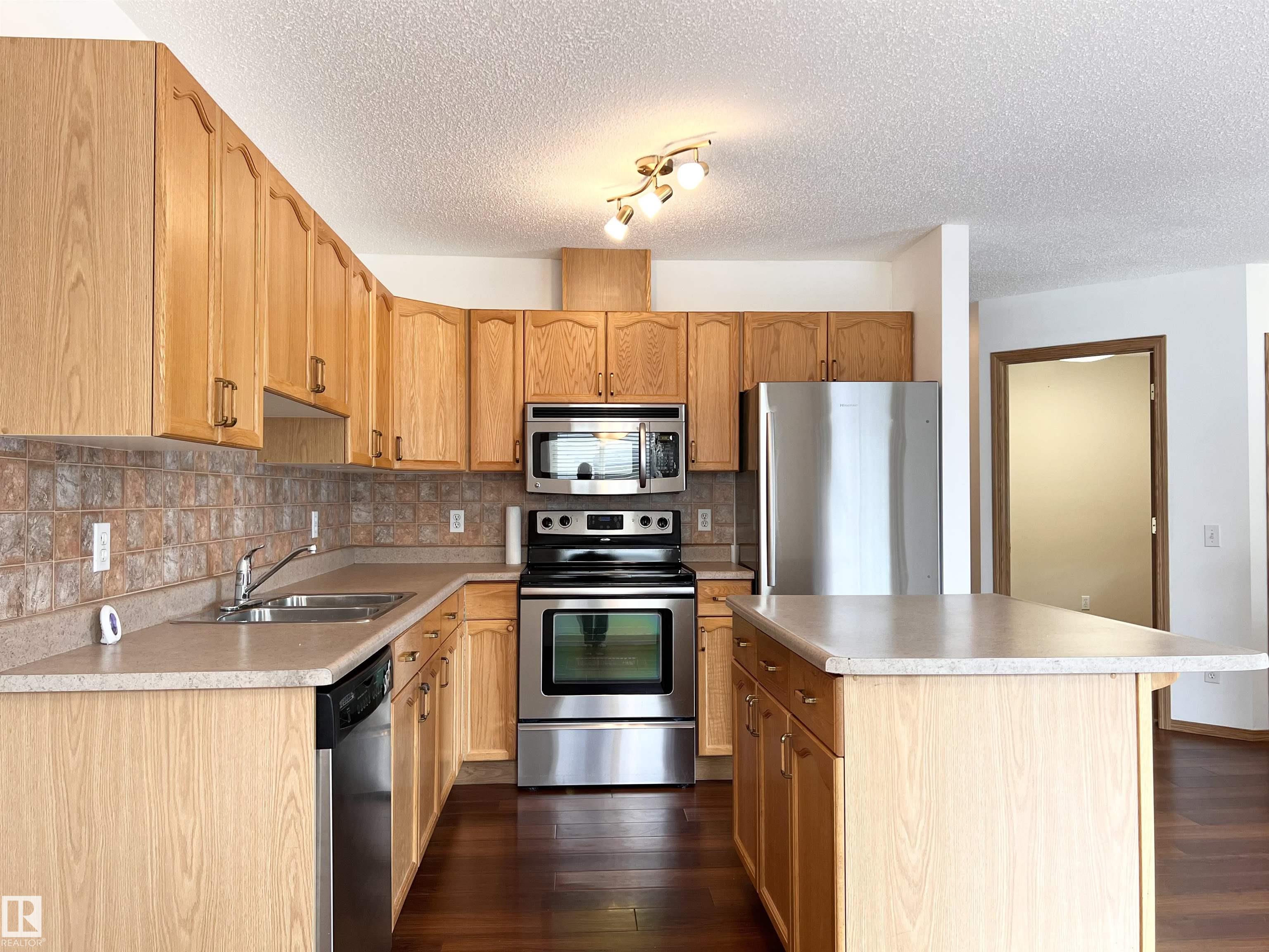 Photo 11 at 19 - 10909 106 Street NW, Central Mcdougall, Edmonton