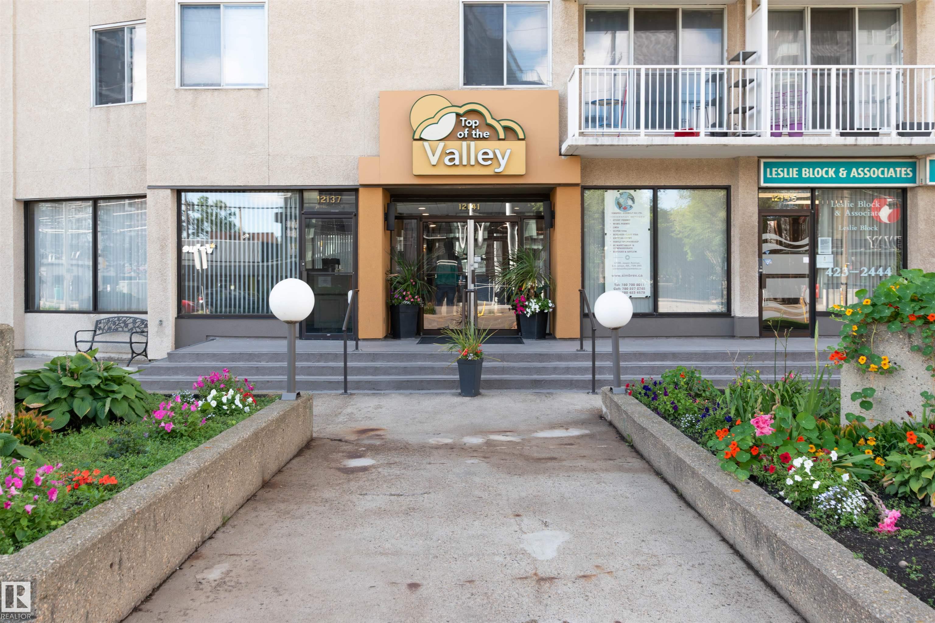 Photo 2 at 801 - 12141 Jasper Avenue NW, Wîhkwêntôwin, Edmonton