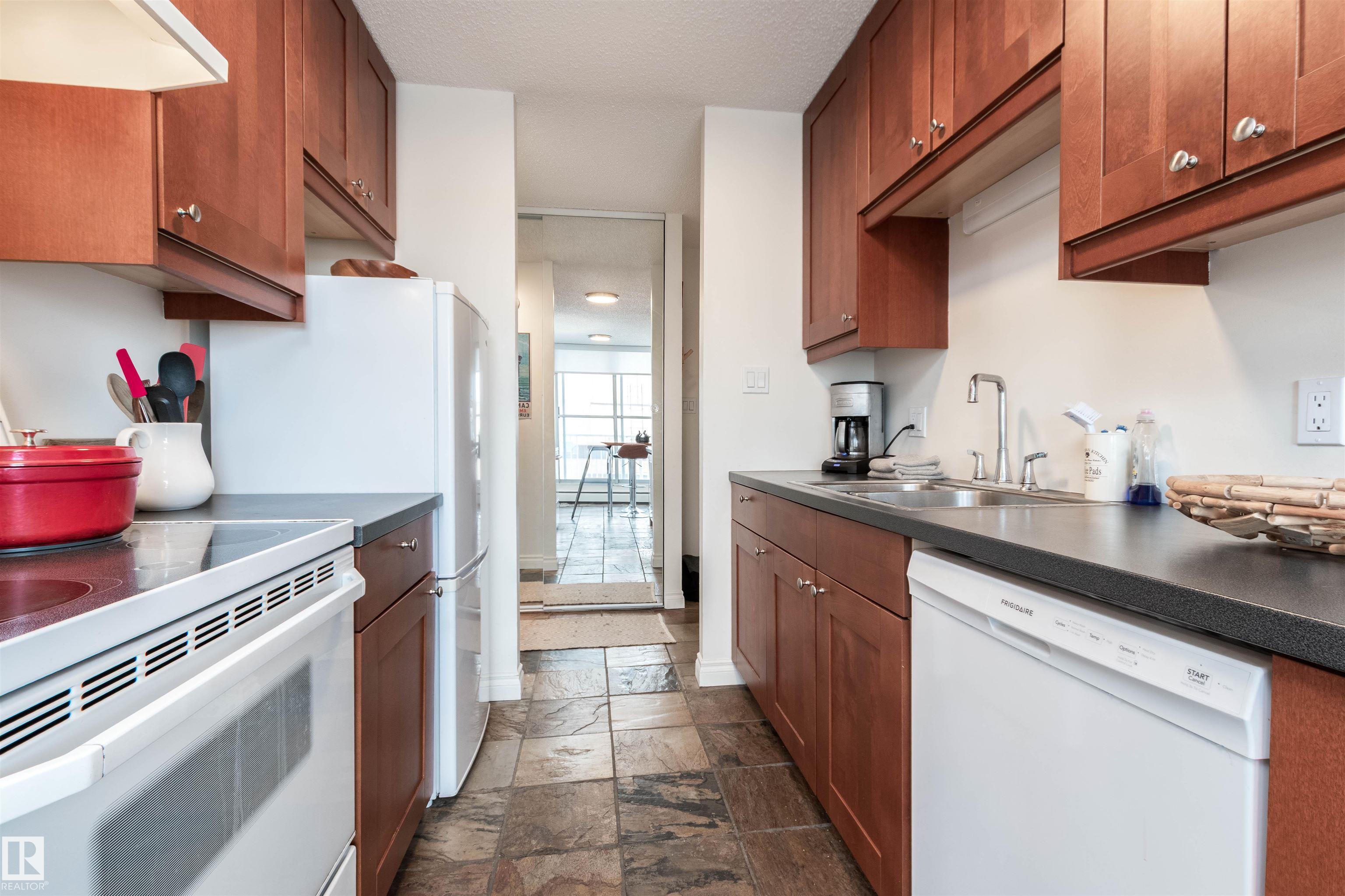 Photo 15 at 801 - 12141 Jasper Avenue NW, Wîhkwêntôwin, Edmonton