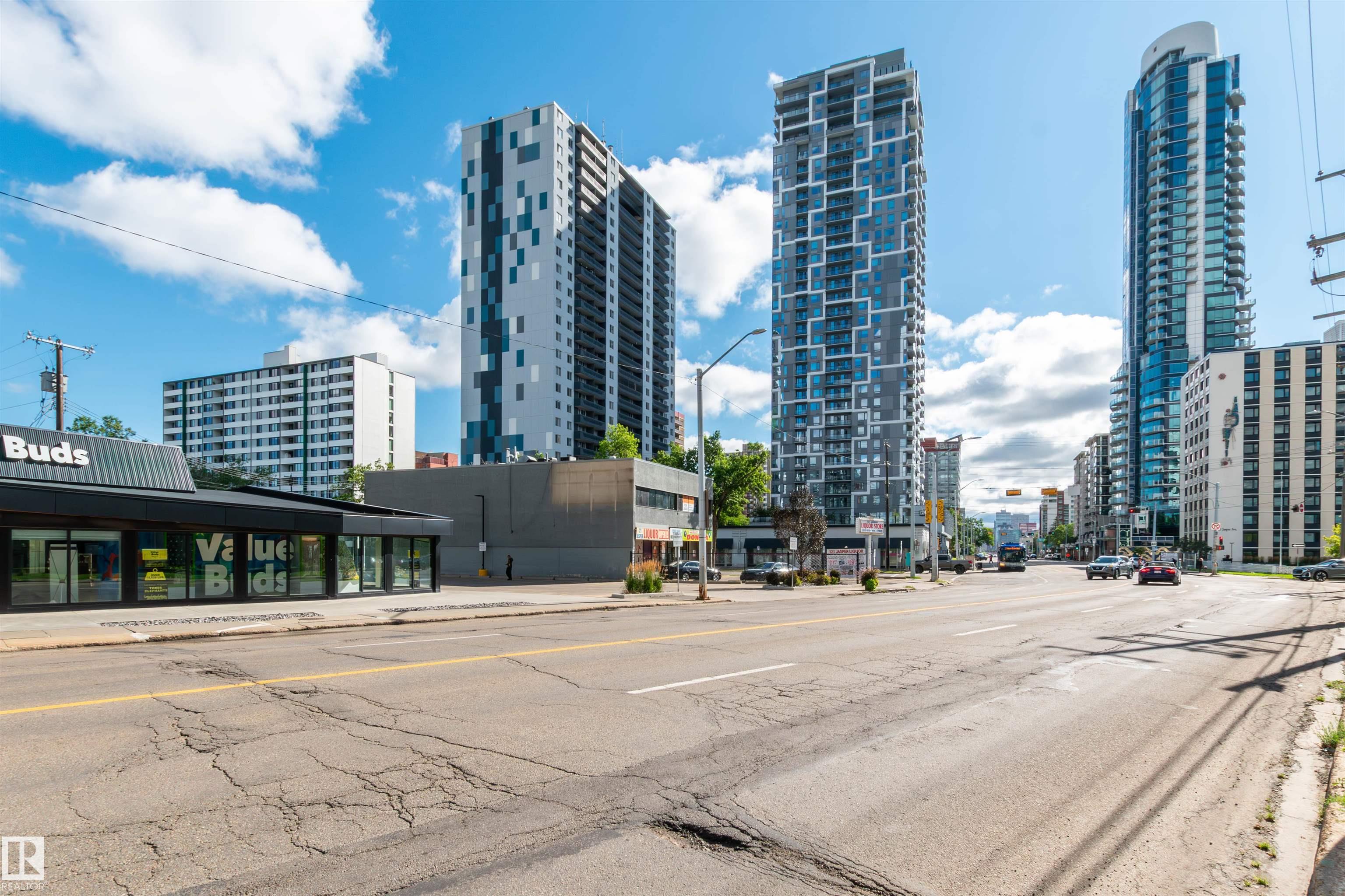 Photo 49 at 801 - 12141 Jasper Avenue NW, Wîhkwêntôwin, Edmonton