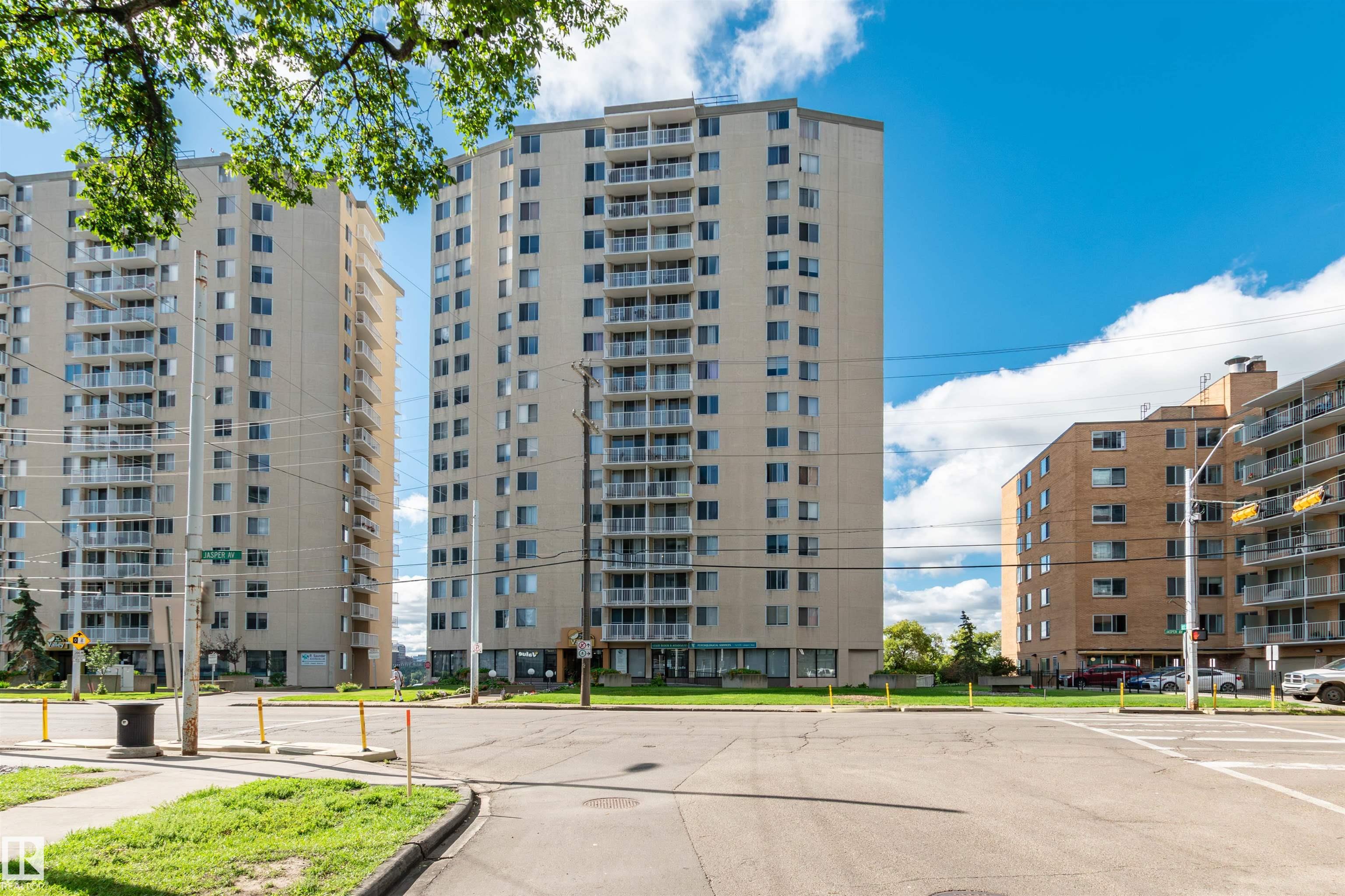 Photo 50 at 801 - 12141 Jasper Avenue NW, Wîhkwêntôwin, Edmonton