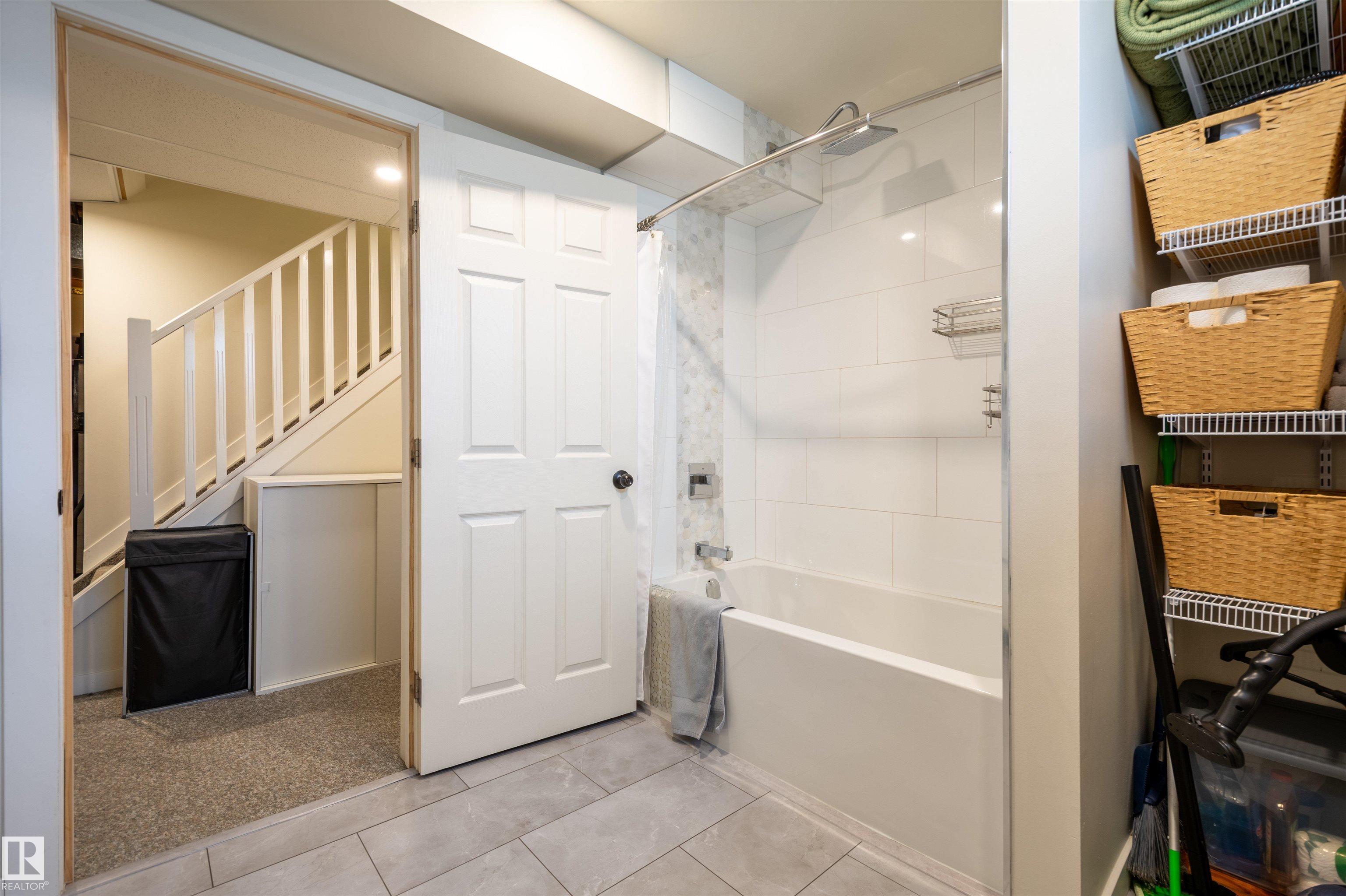 Photo 29 at 10455 163 Street NW, Britannia Youngstown, Edmonton