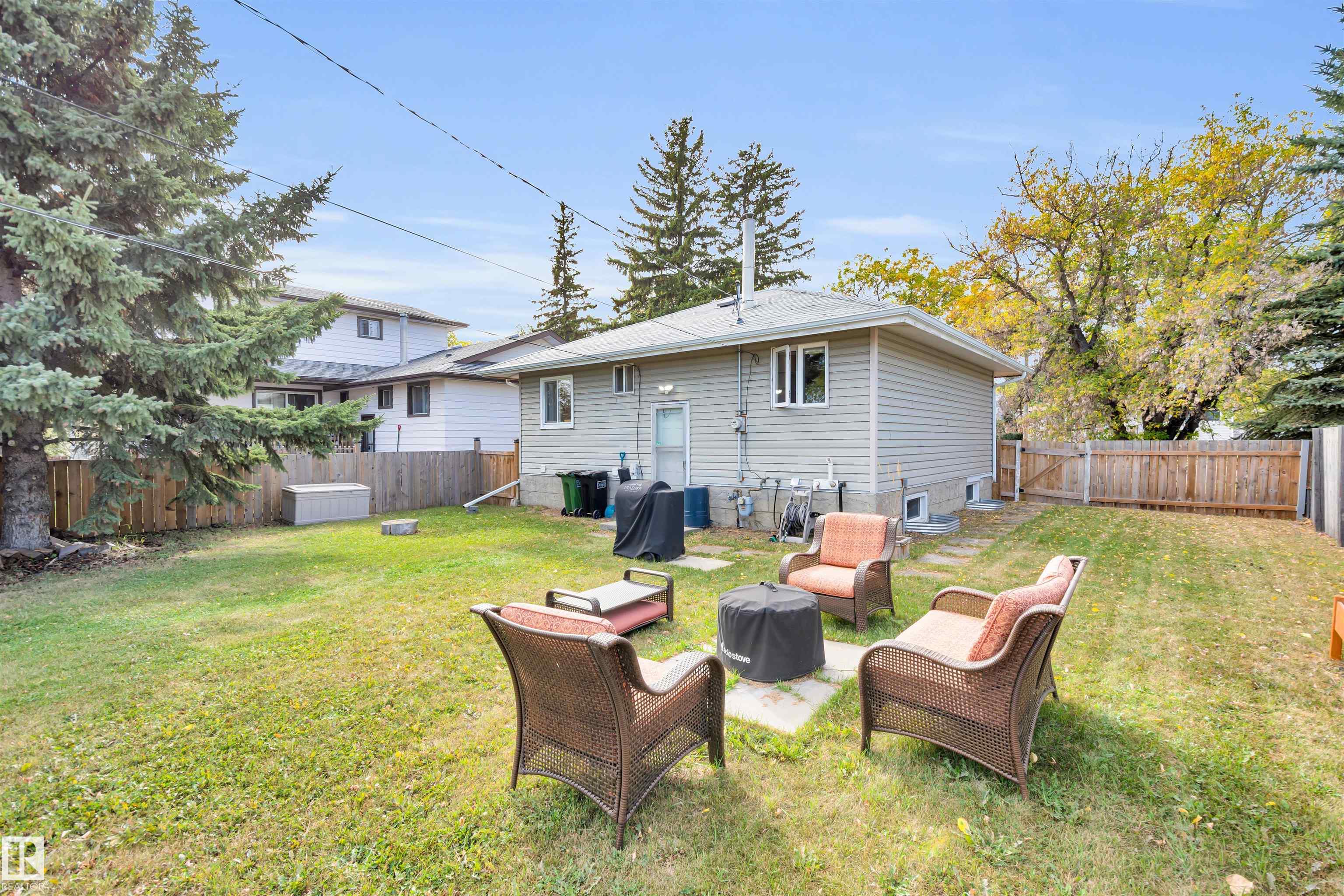Photo 35 at 10455 163 Street NW, Britannia Youngstown, Edmonton