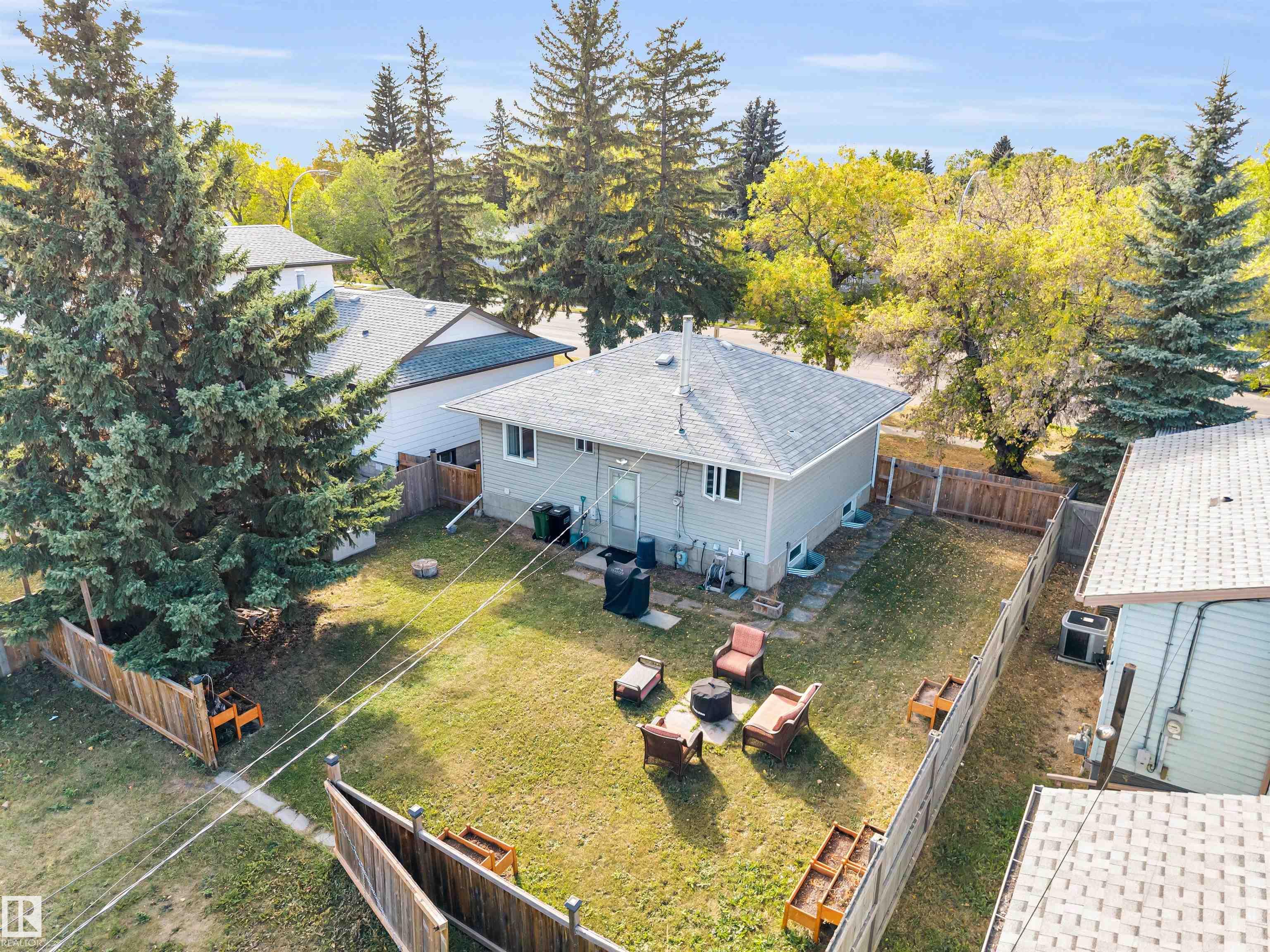 Photo 42 at 10455 163 Street NW, Britannia Youngstown, Edmonton