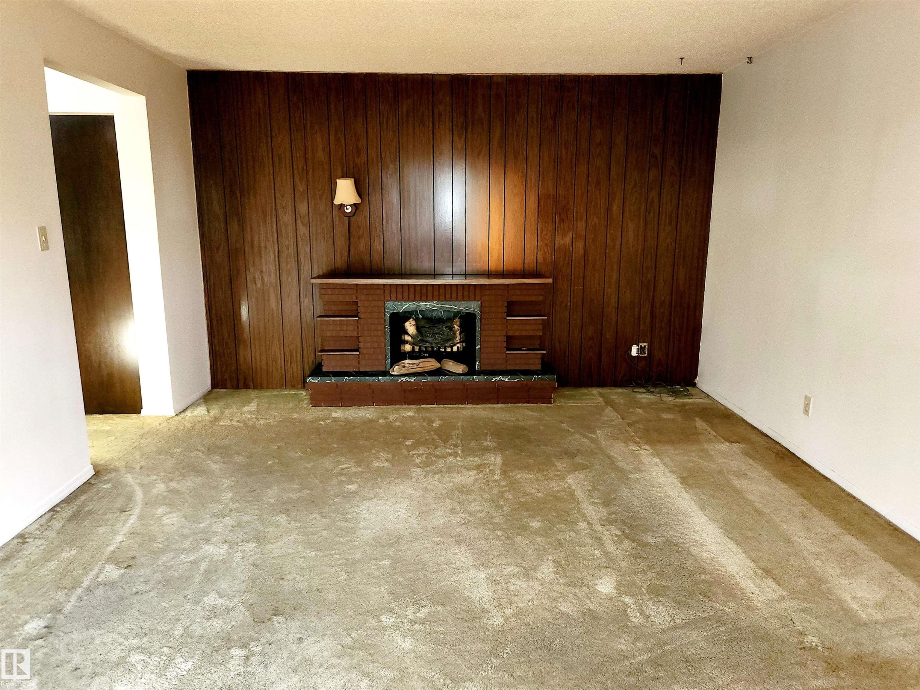 Photo 4 at 305 - 11907 81 Street NW, Eastwood, Edmonton