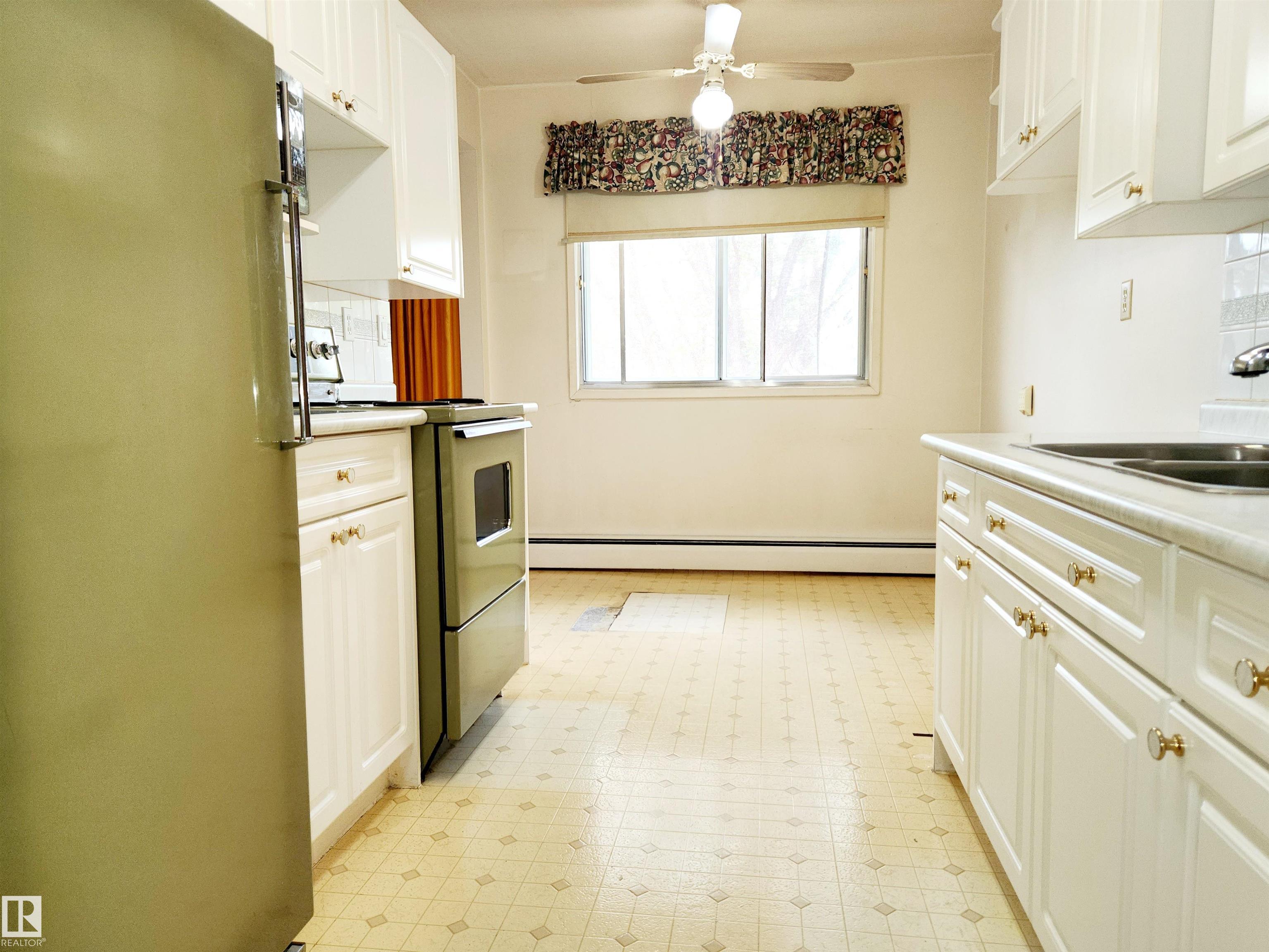 Photo 5 at 305 - 11907 81 Street NW, Eastwood, Edmonton