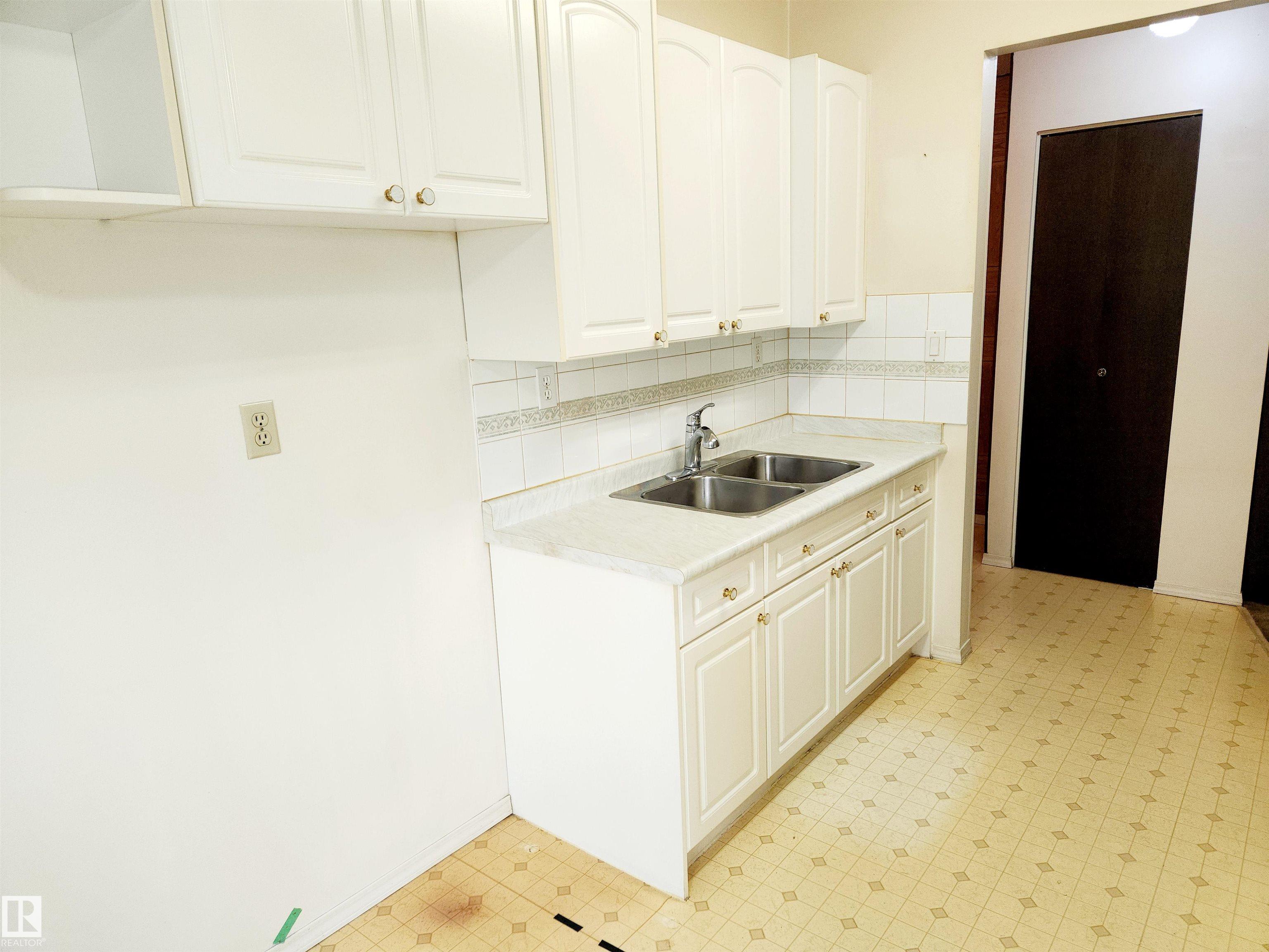 Photo 8 at 305 - 11907 81 Street NW, Eastwood, Edmonton
