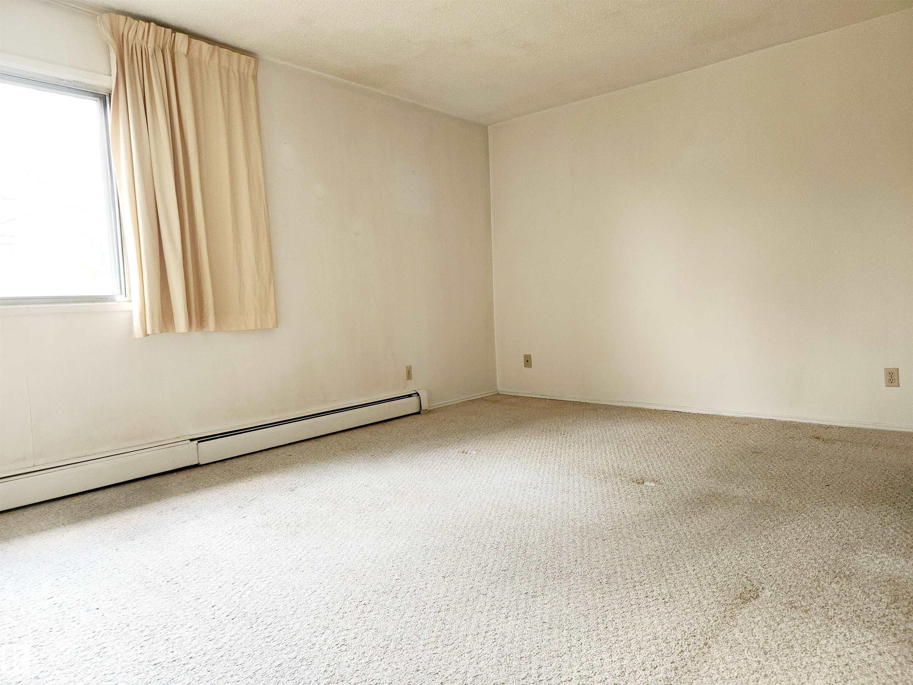 Photo 9 at 305 - 11907 81 Street NW, Eastwood, Edmonton