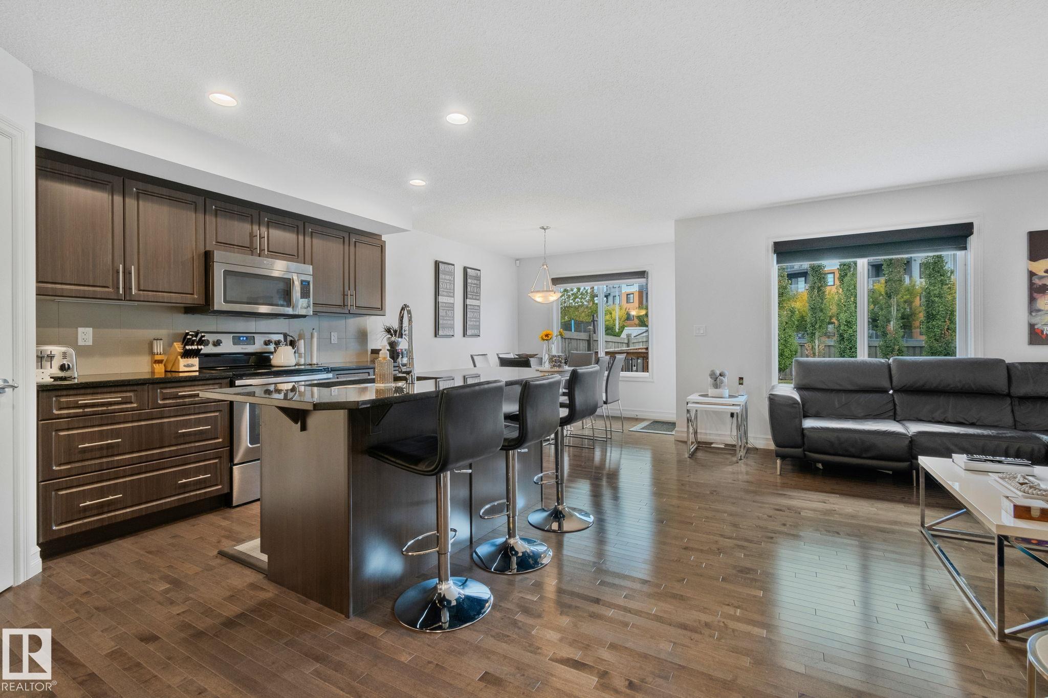 Photo 2 at 13410 166 Avenue NW, Carlton, Edmonton