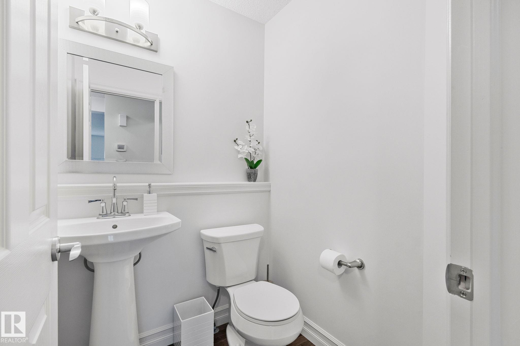Photo 15 at 13410 166 Avenue NW, Carlton, Edmonton